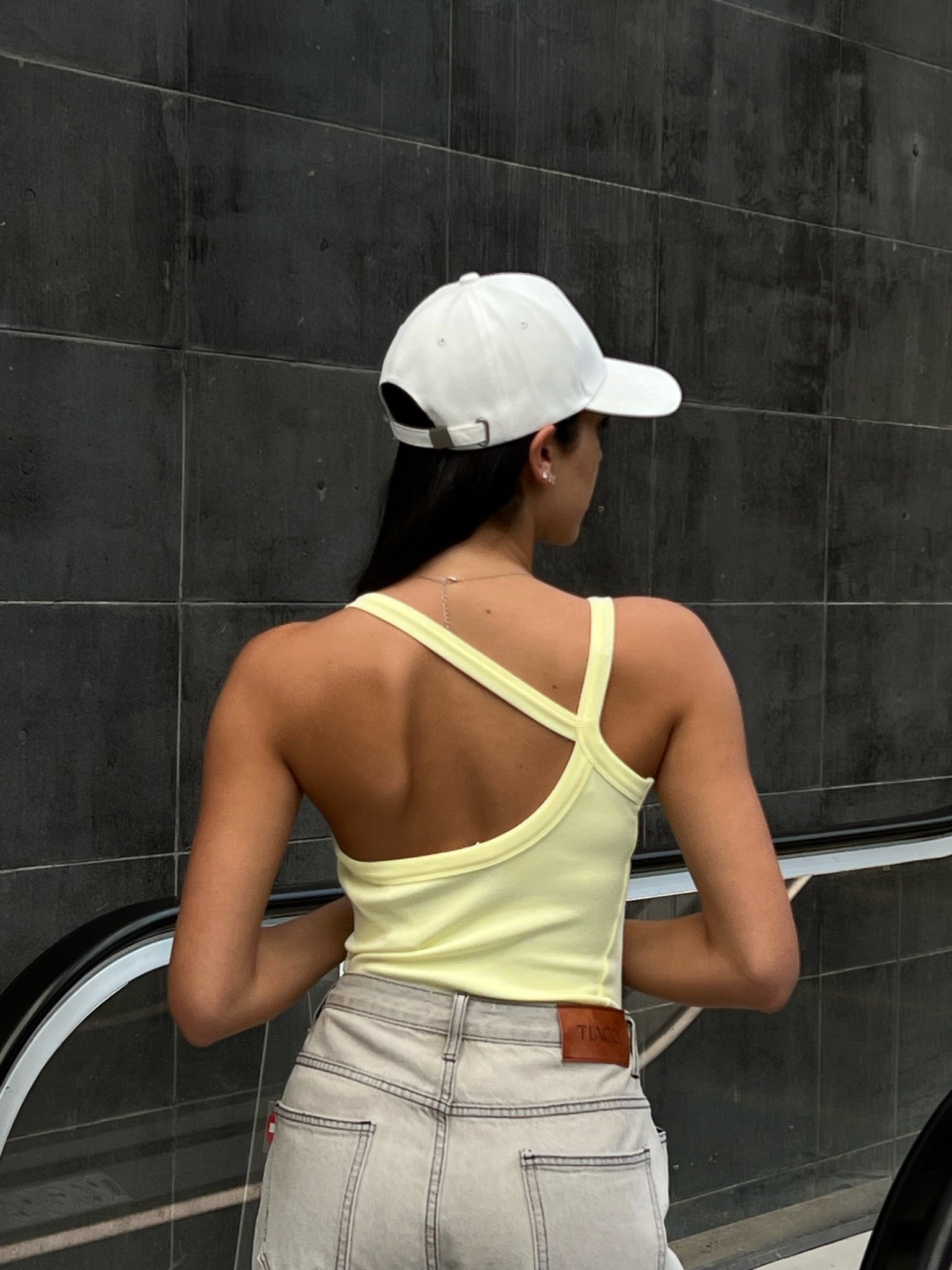 גופיית נוף בננה