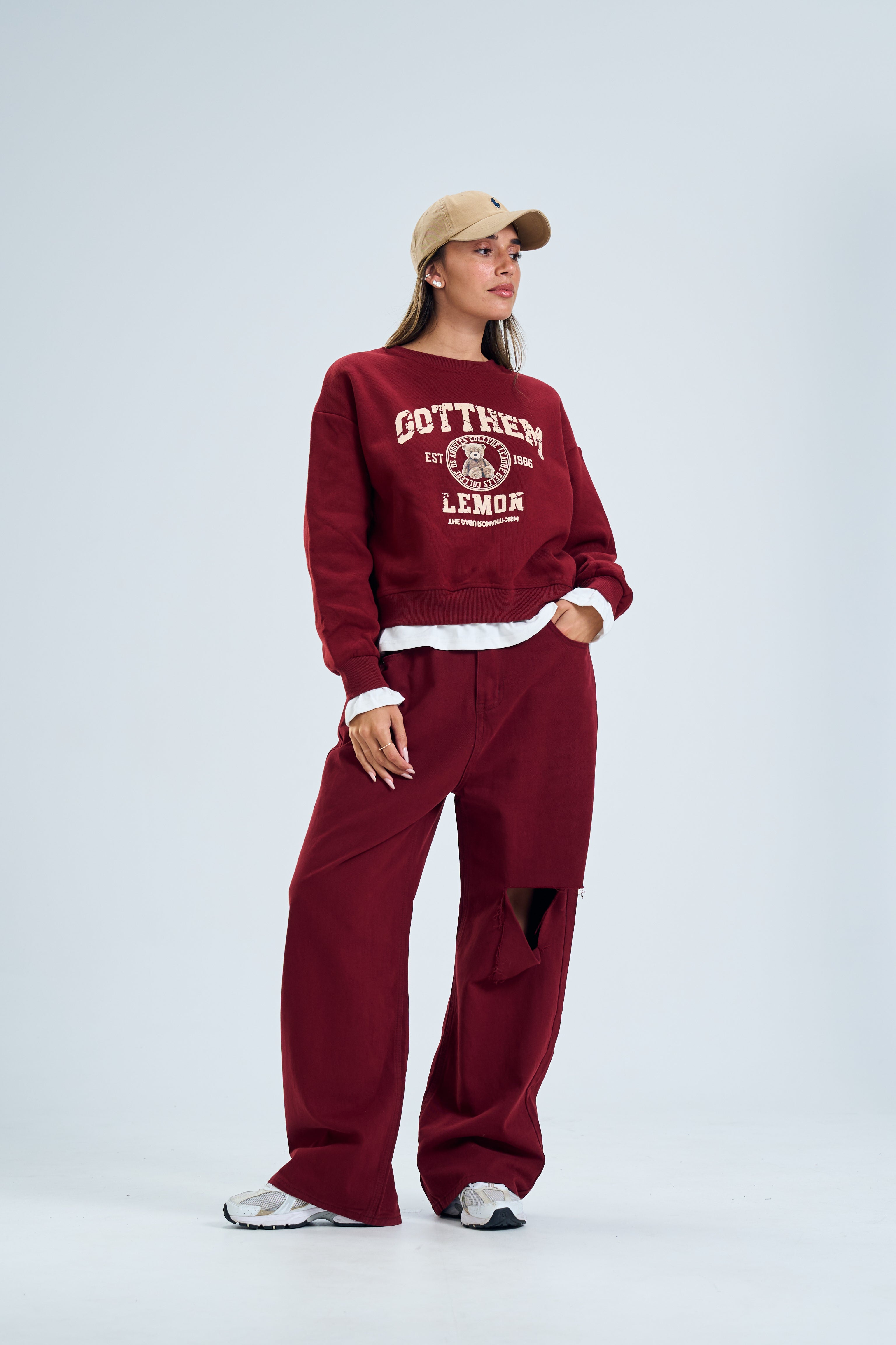 סווצר אן אדום