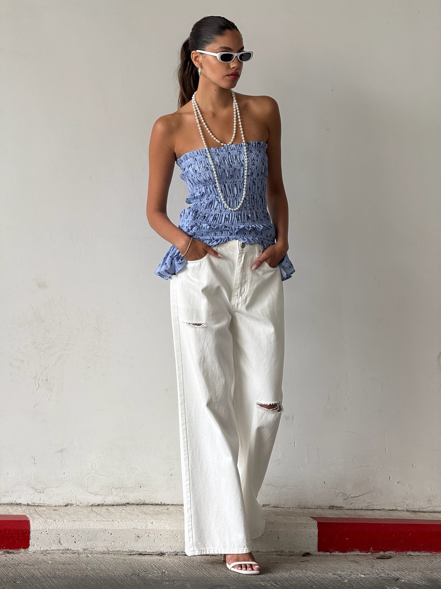 מכנס ג׳ינס נוהר לבן