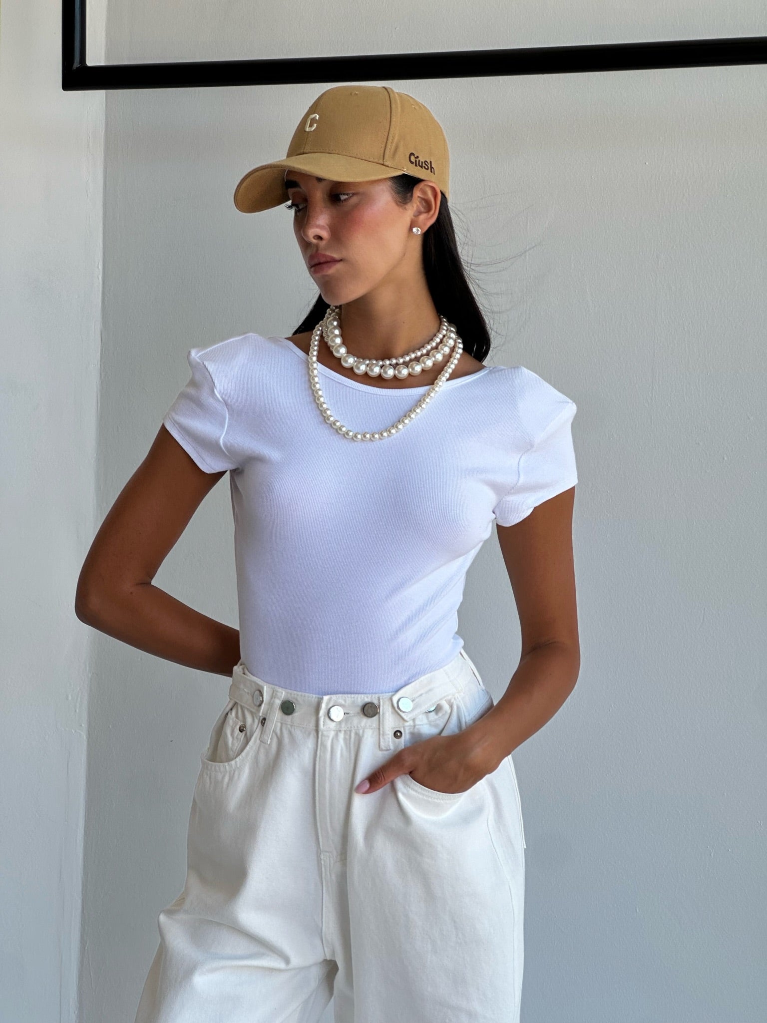 בגד גוף אליה לבן