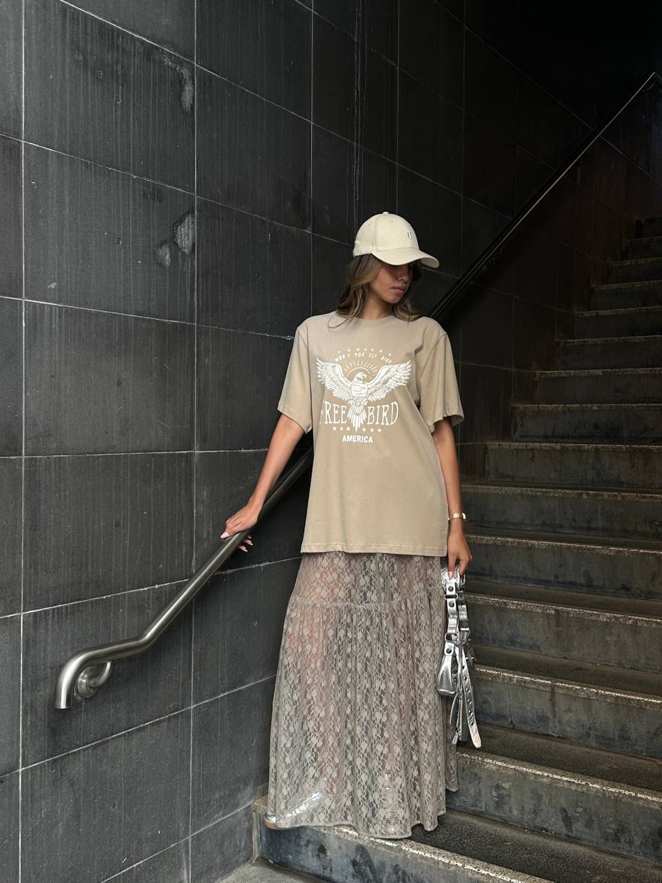 חצאית סאם בג׳