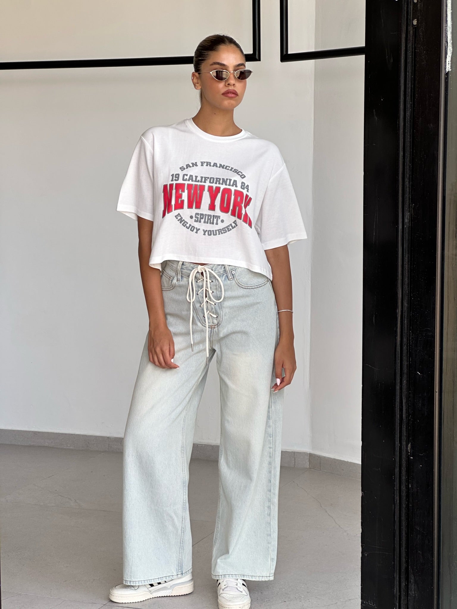 ג׳ינס שיר תכלת