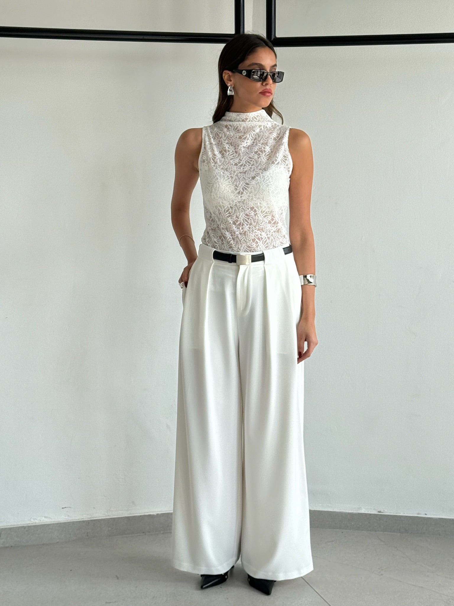 מכנס איזבלה לבן