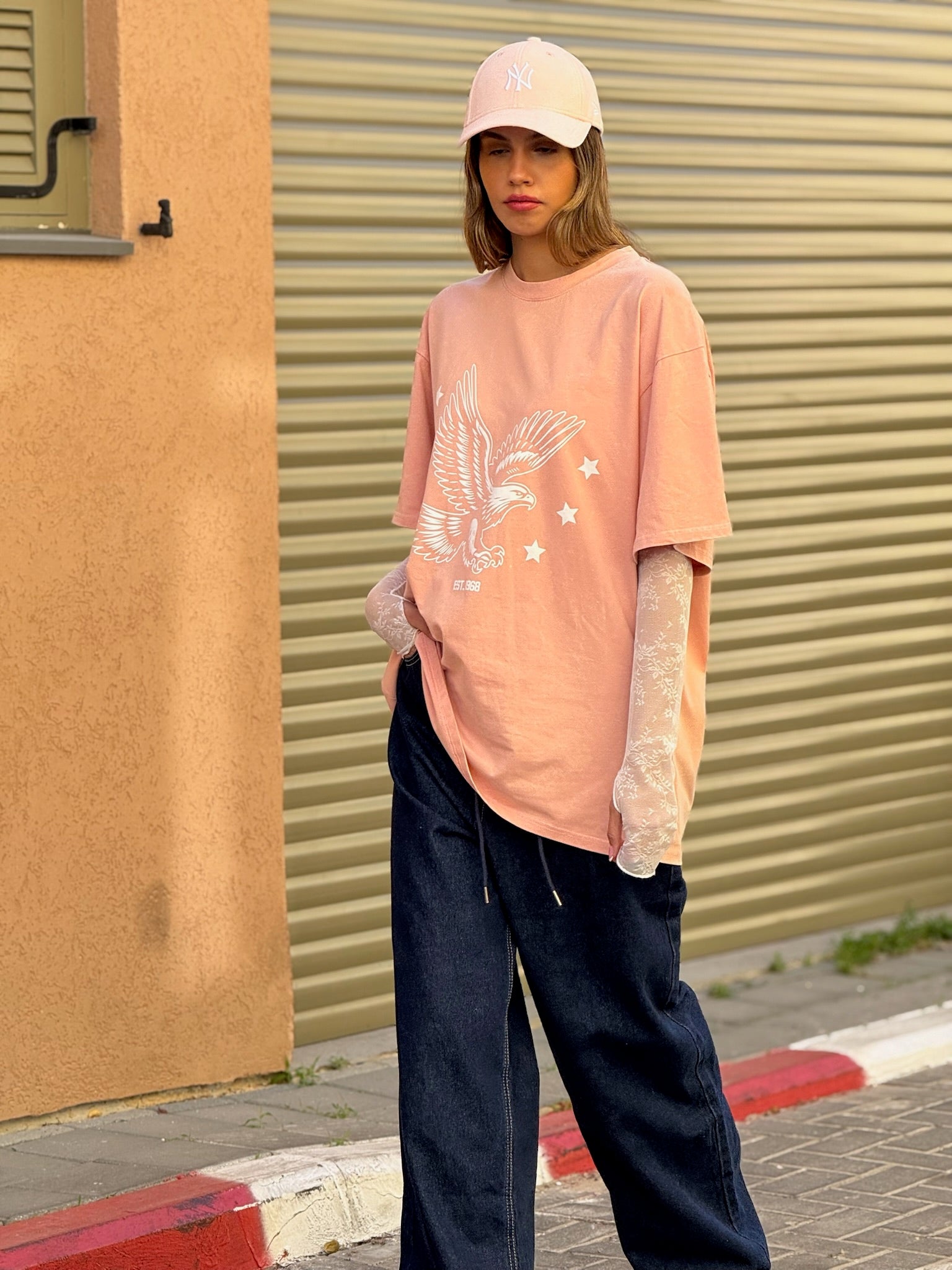 חולצת טיאה אפרסק אוברסייז