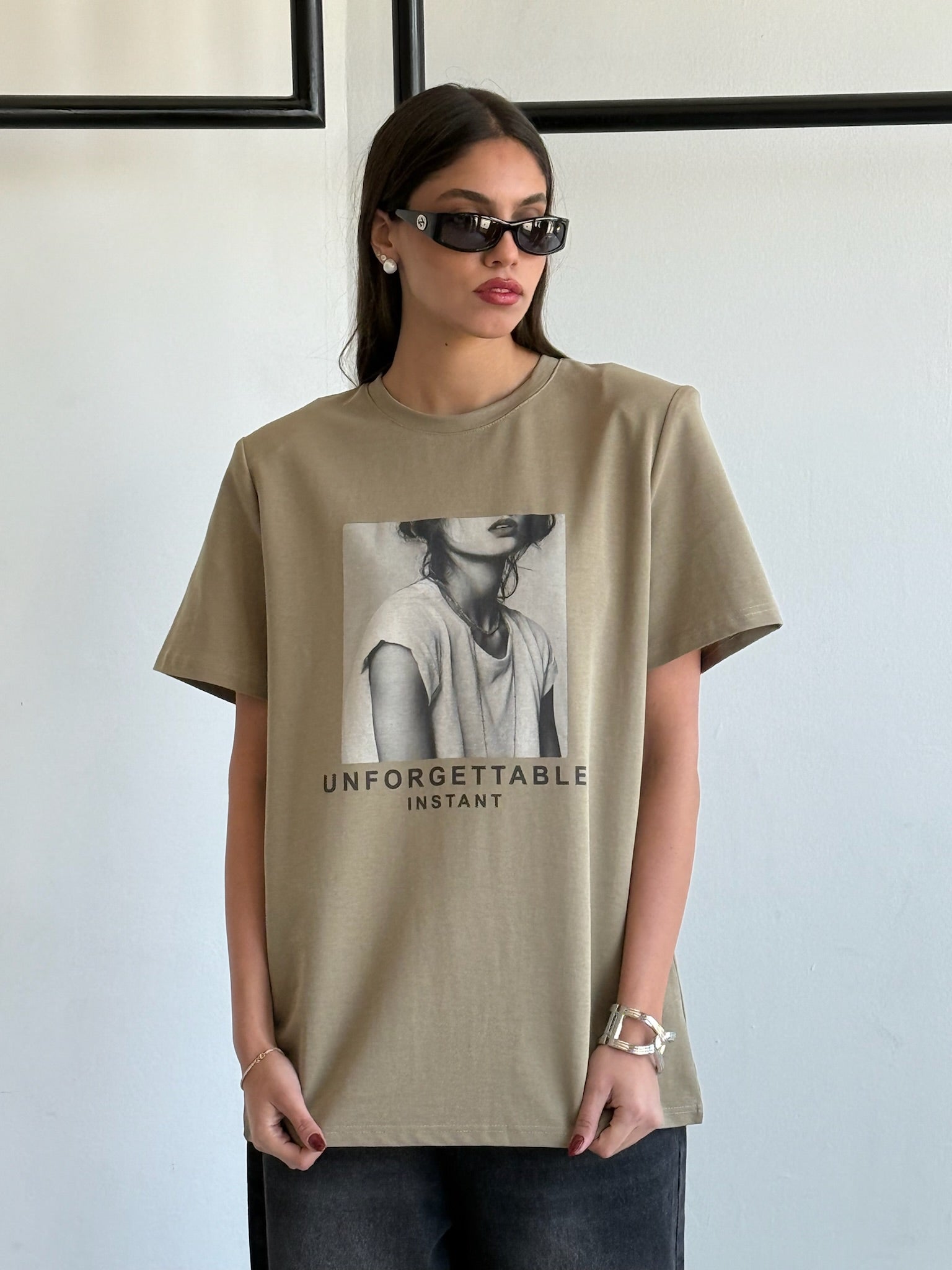 חולצת אבישג זית