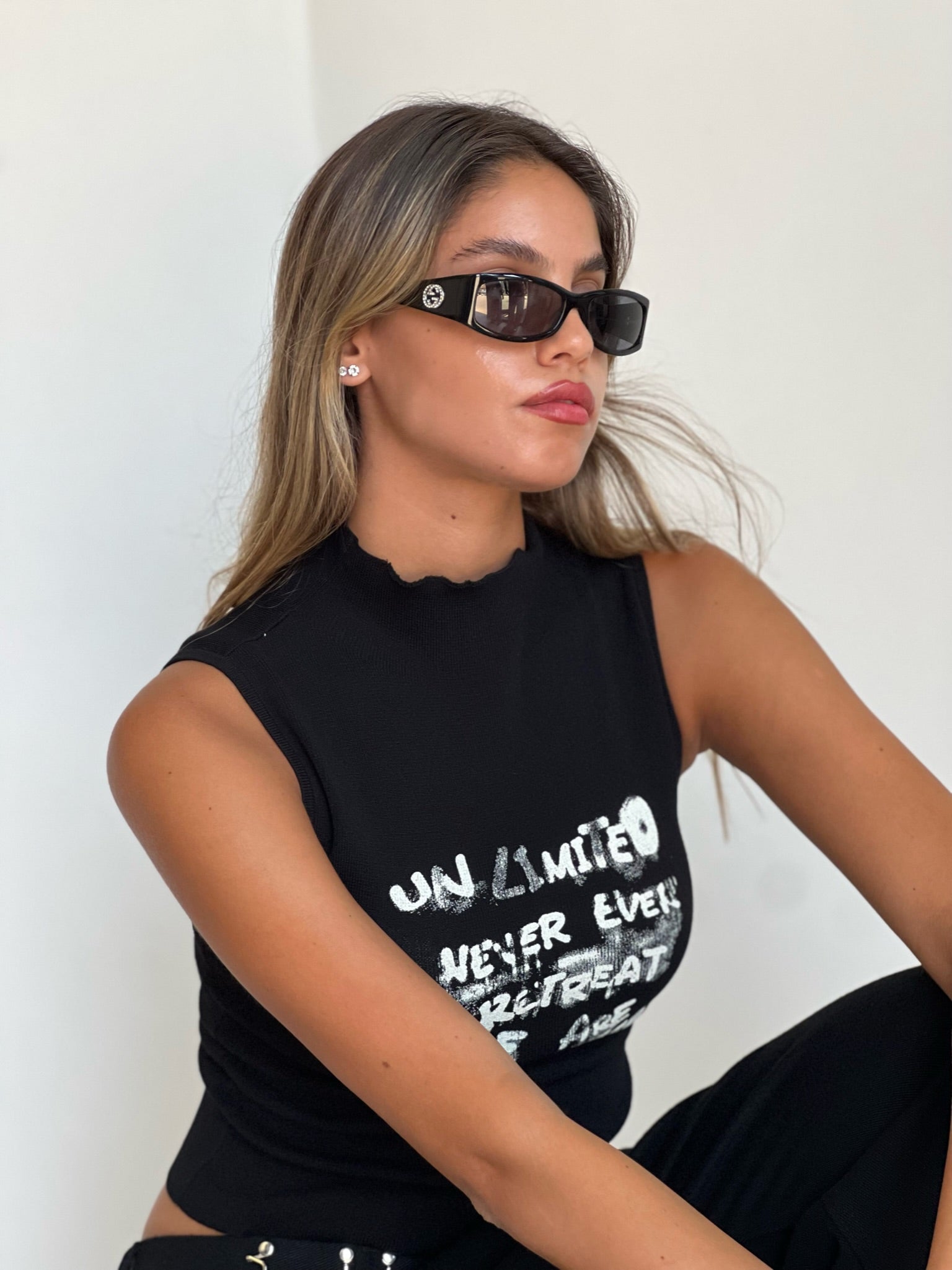 חולצת מלאני שחור