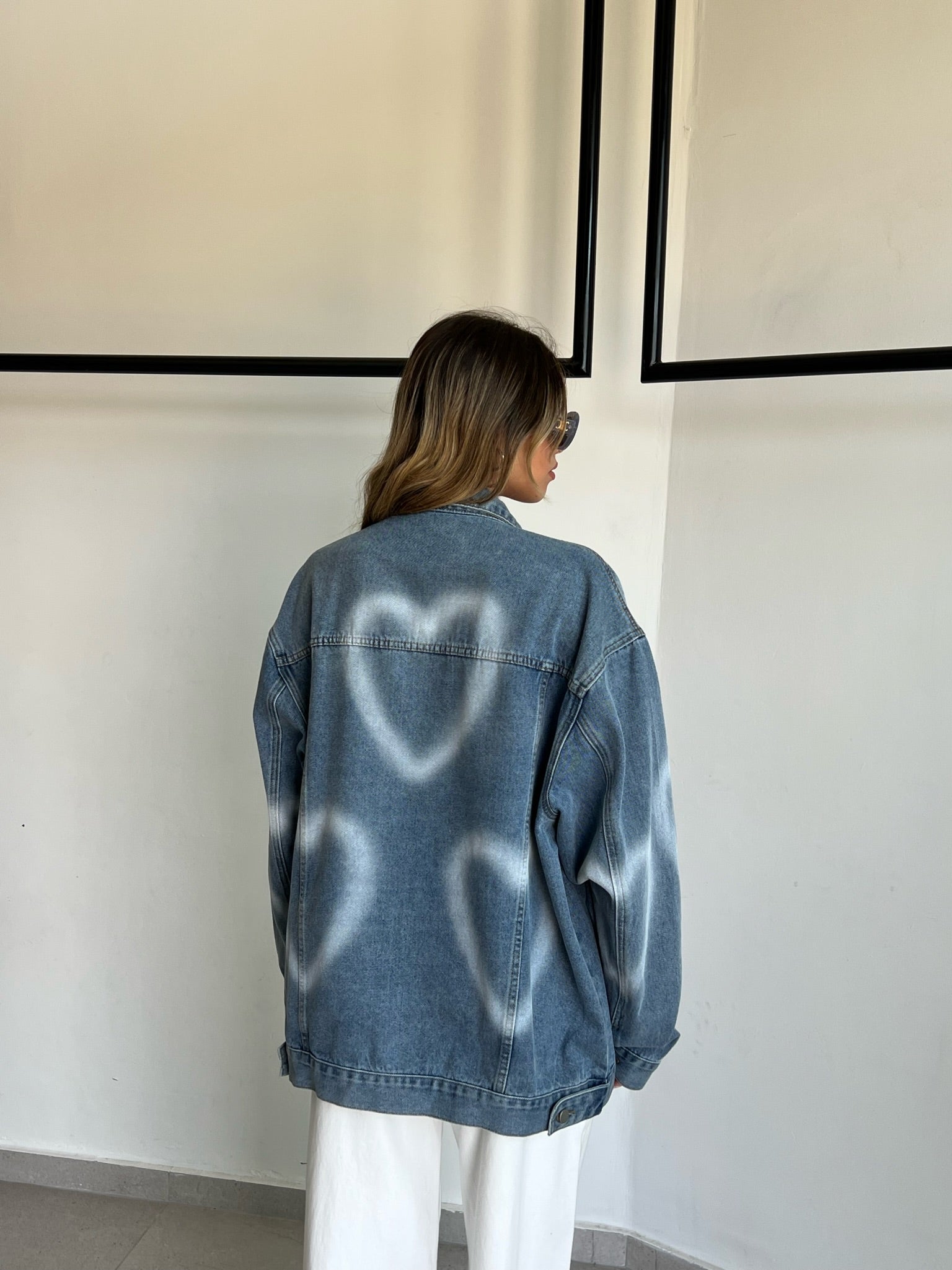 ג׳קט ג׳ינס אלבי