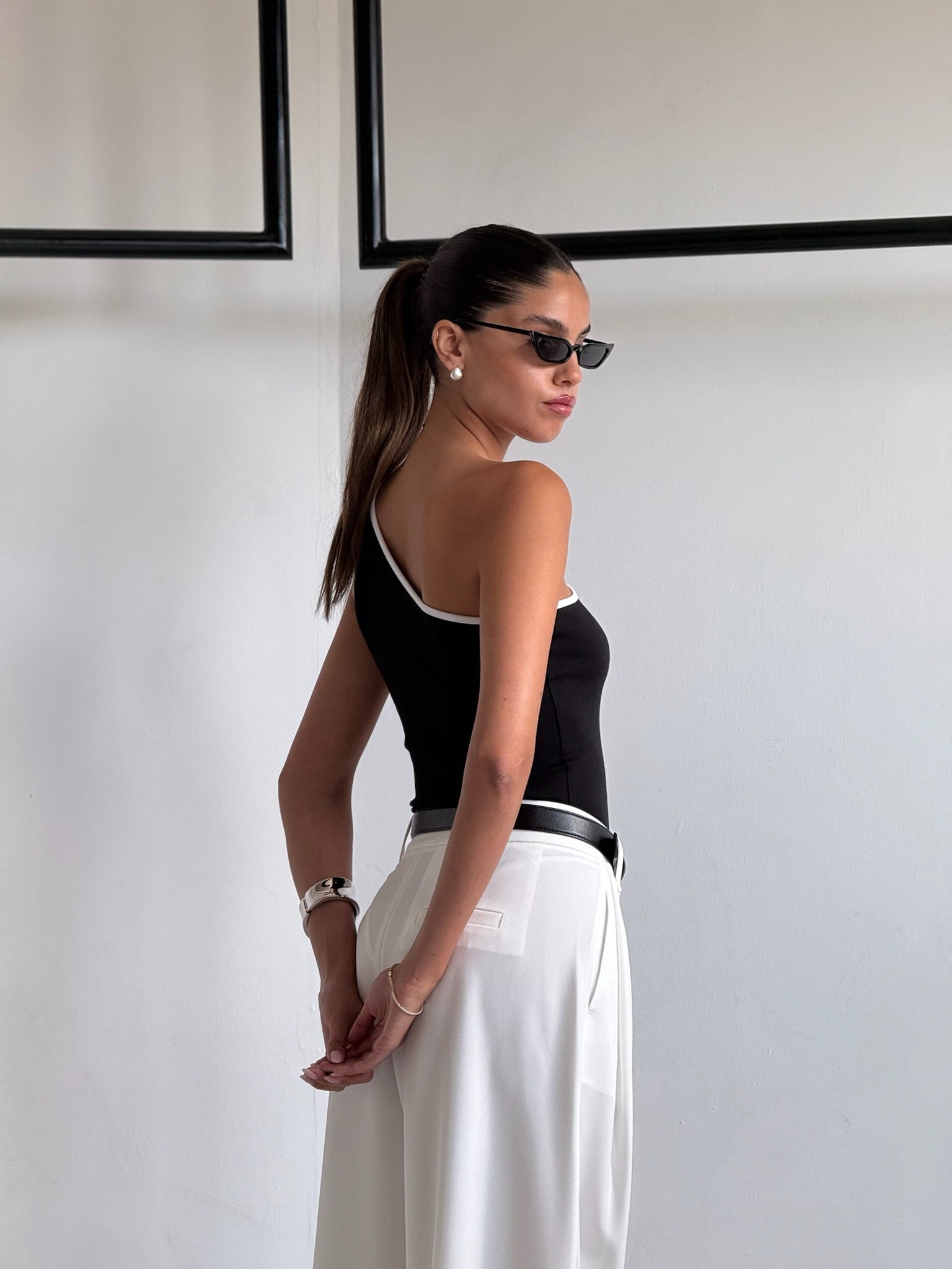 בגד גוף ליאב