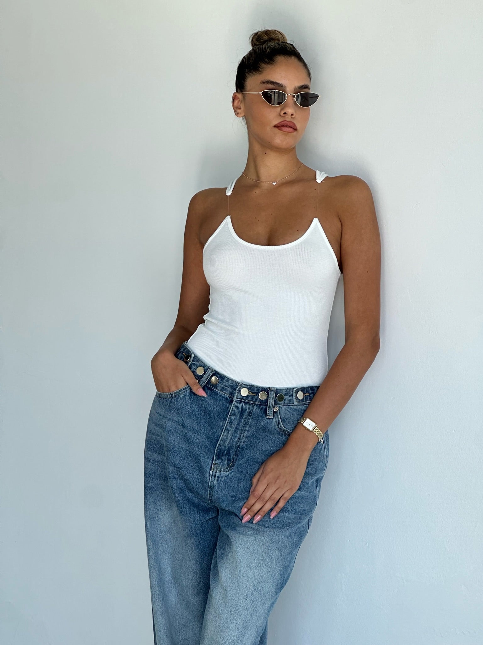 גופיית קלואה לבן