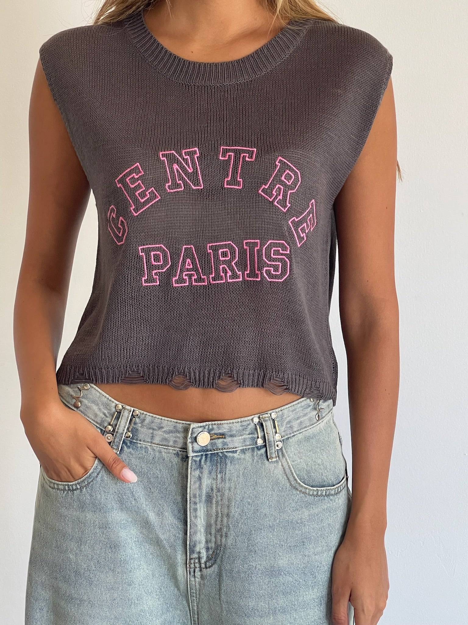 חולצת פרי אפור