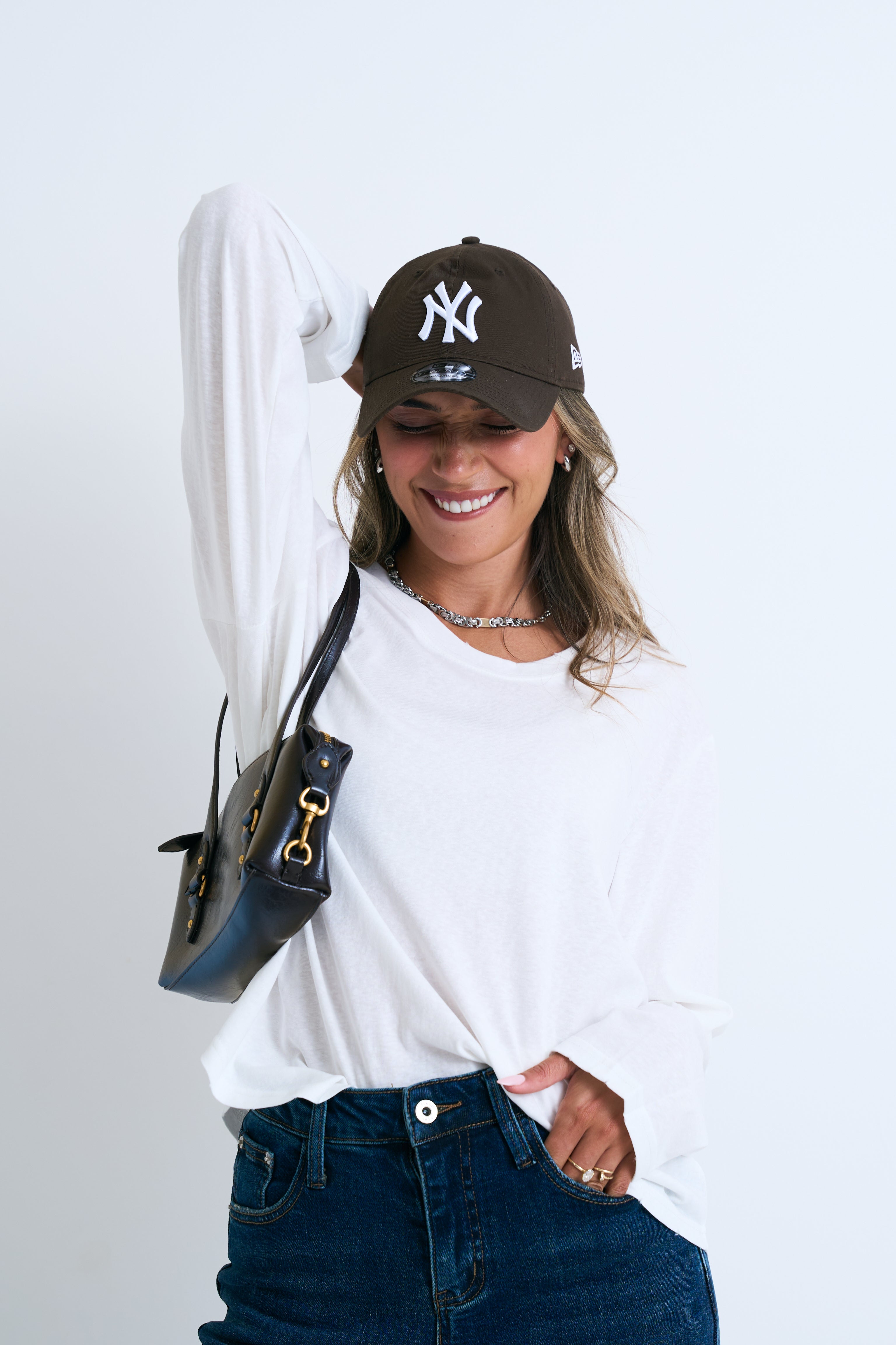 חולצת נליה לבן