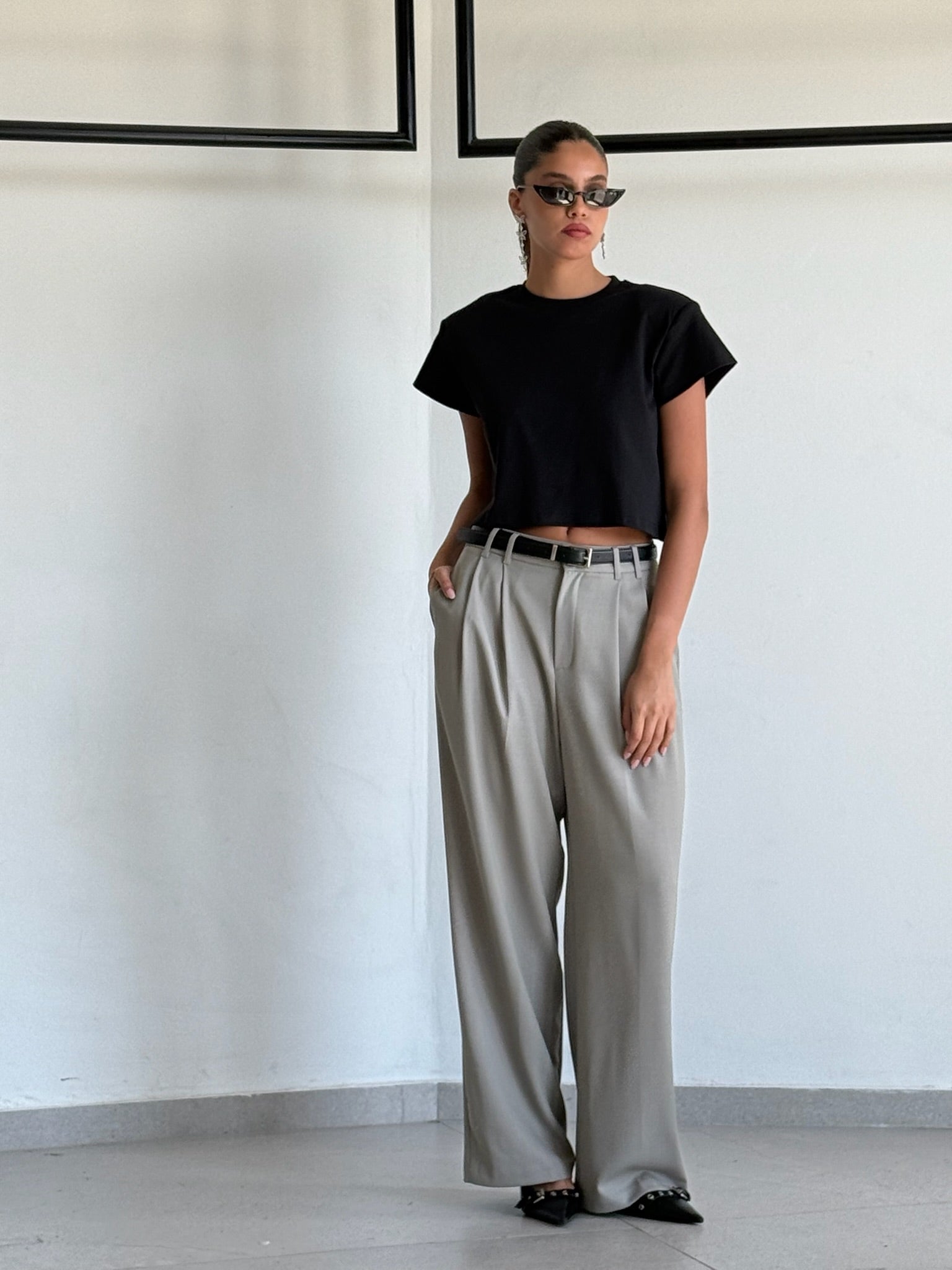 מכנס רומי אפור בהיר