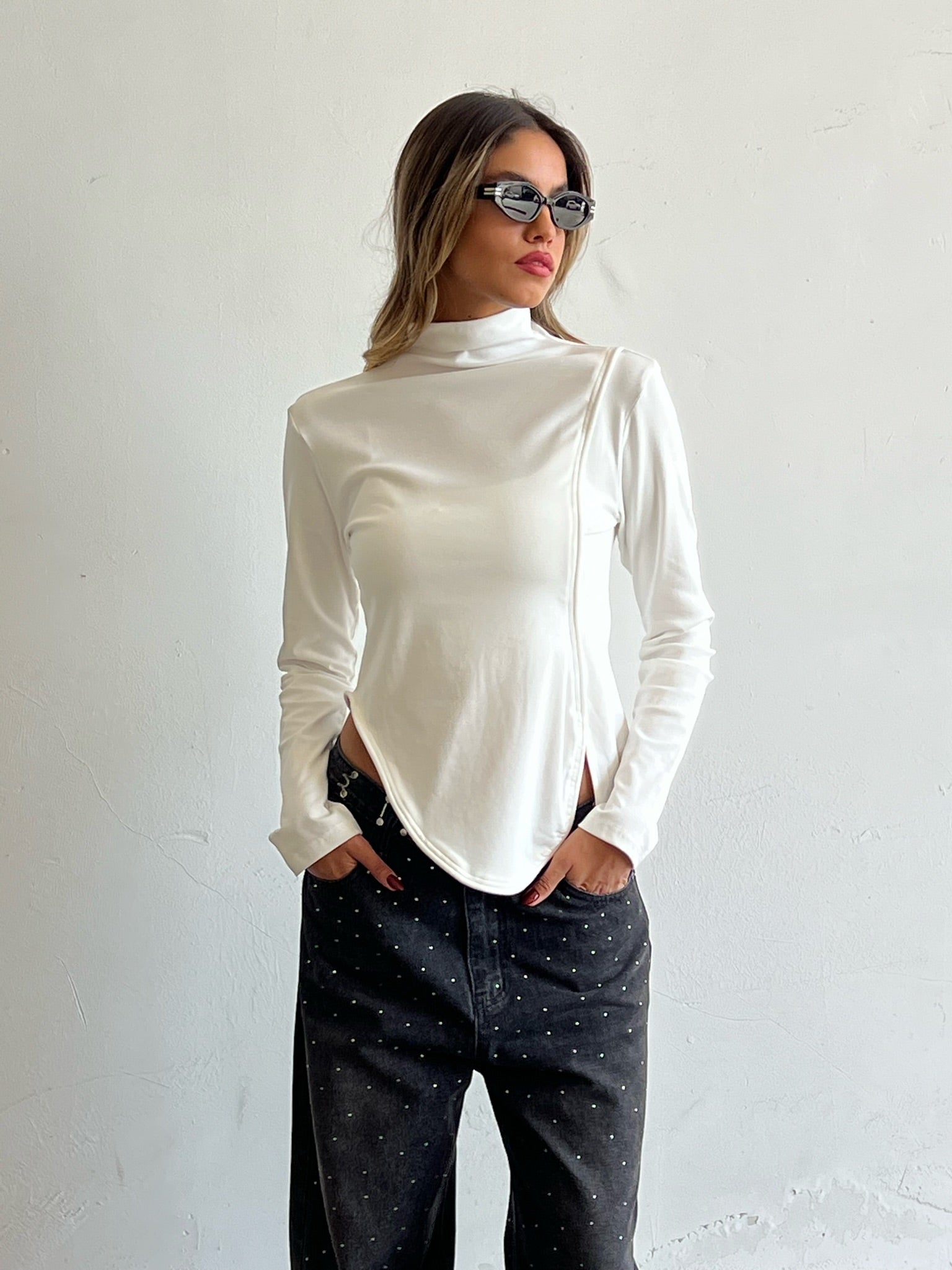 חולצת אביאור לבן