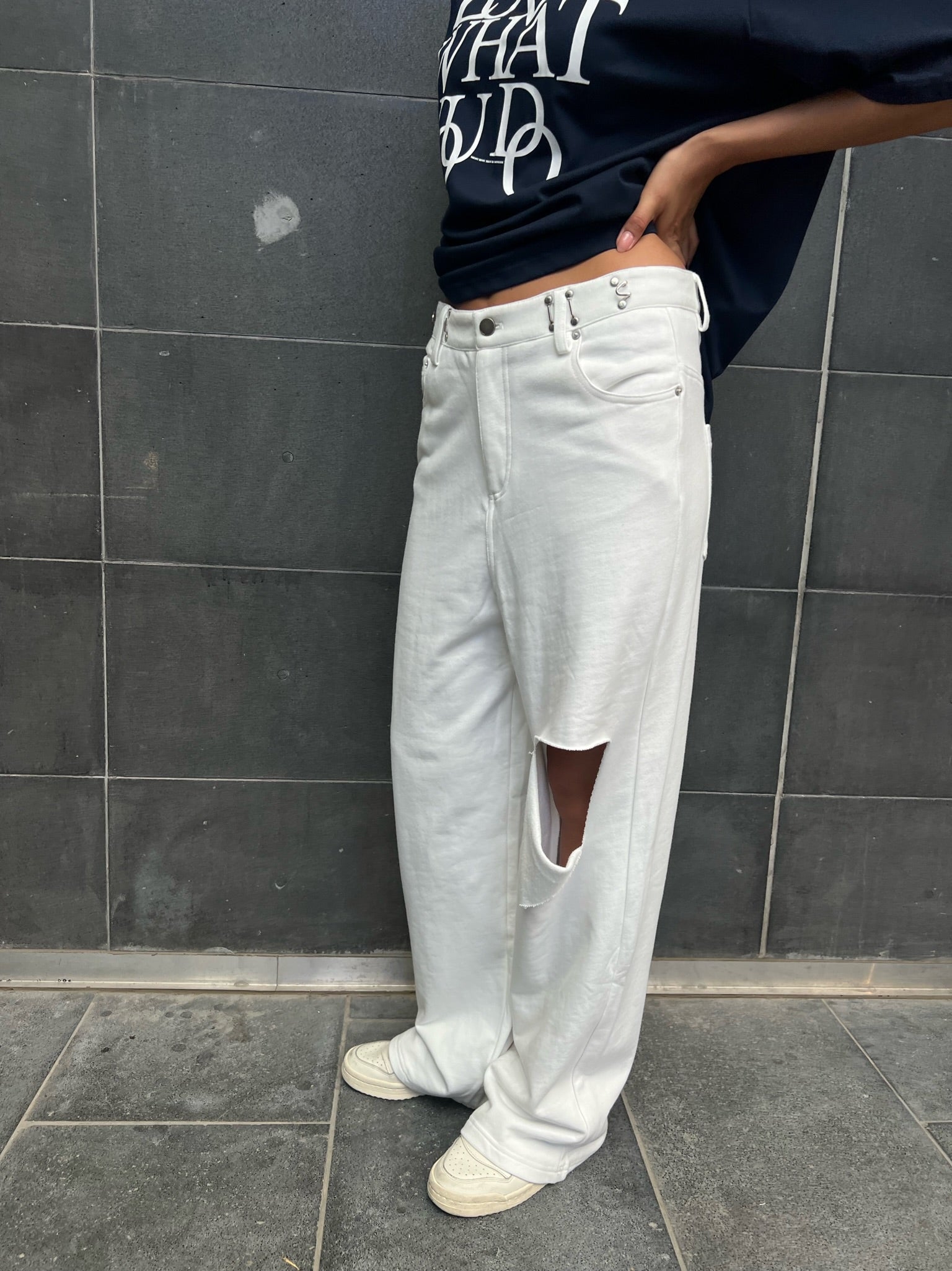 מכנס נאור לבן פרנש טרי