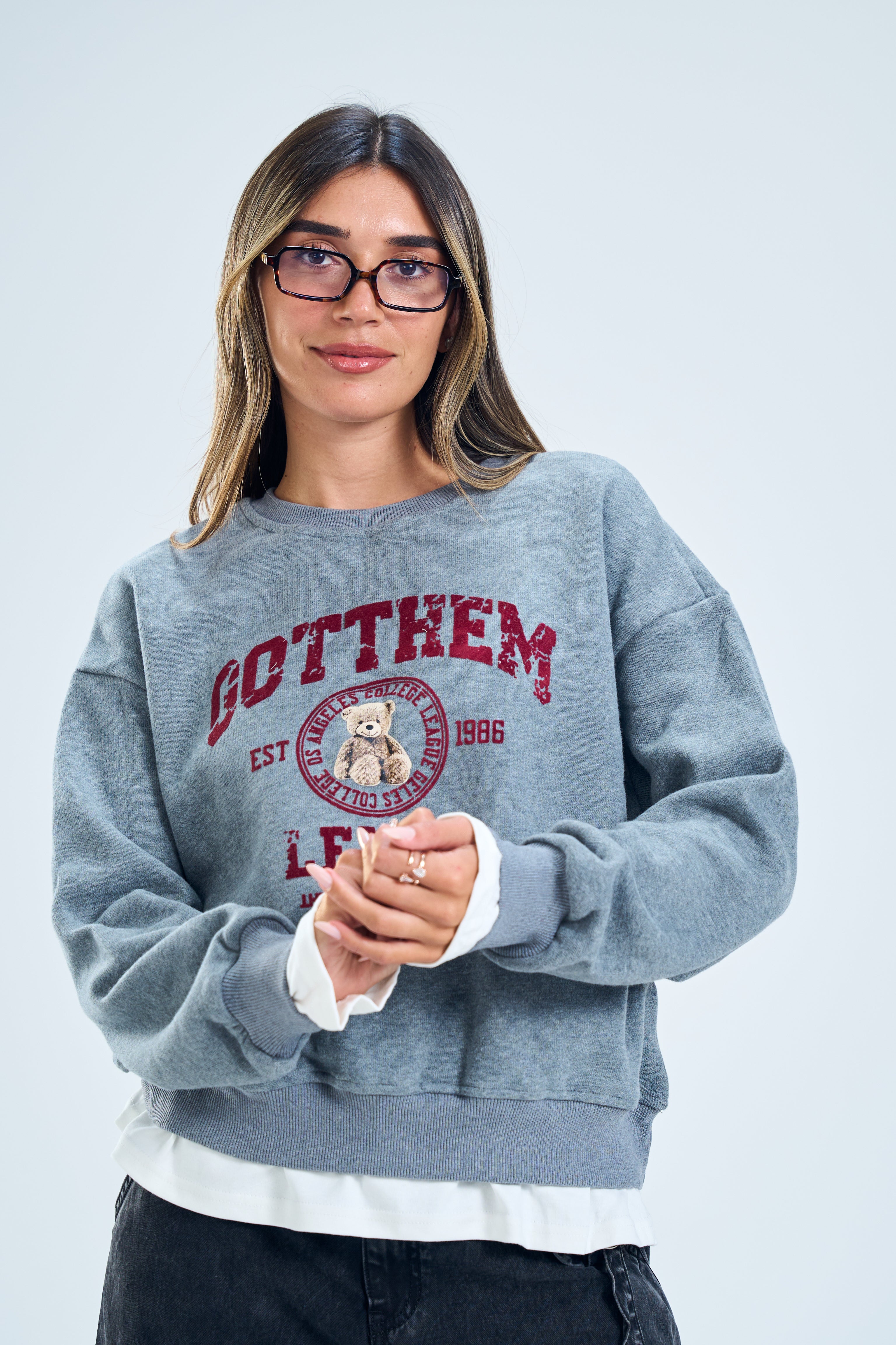 סווצר אן אפור