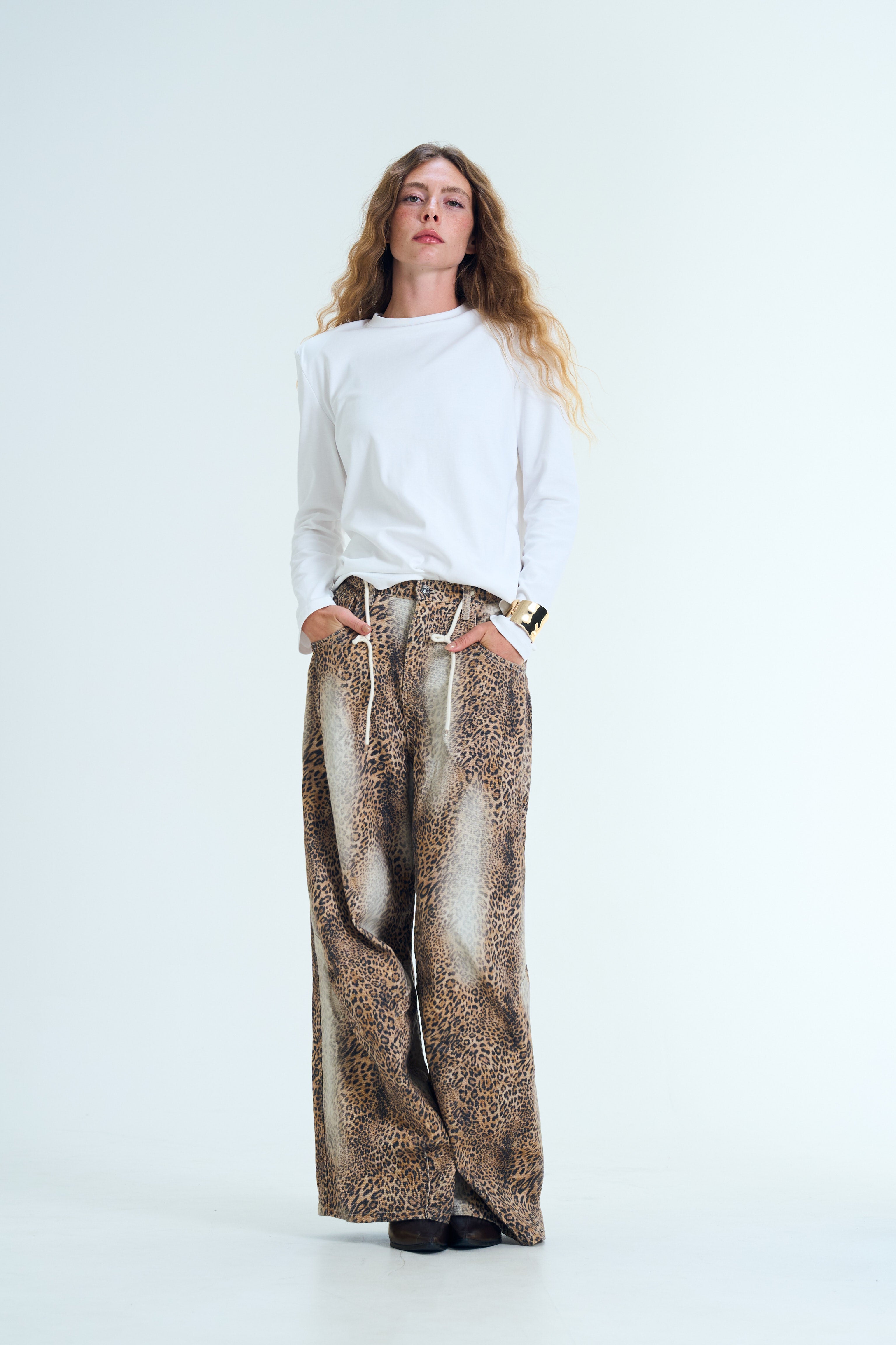 חולצת ליביה לבן