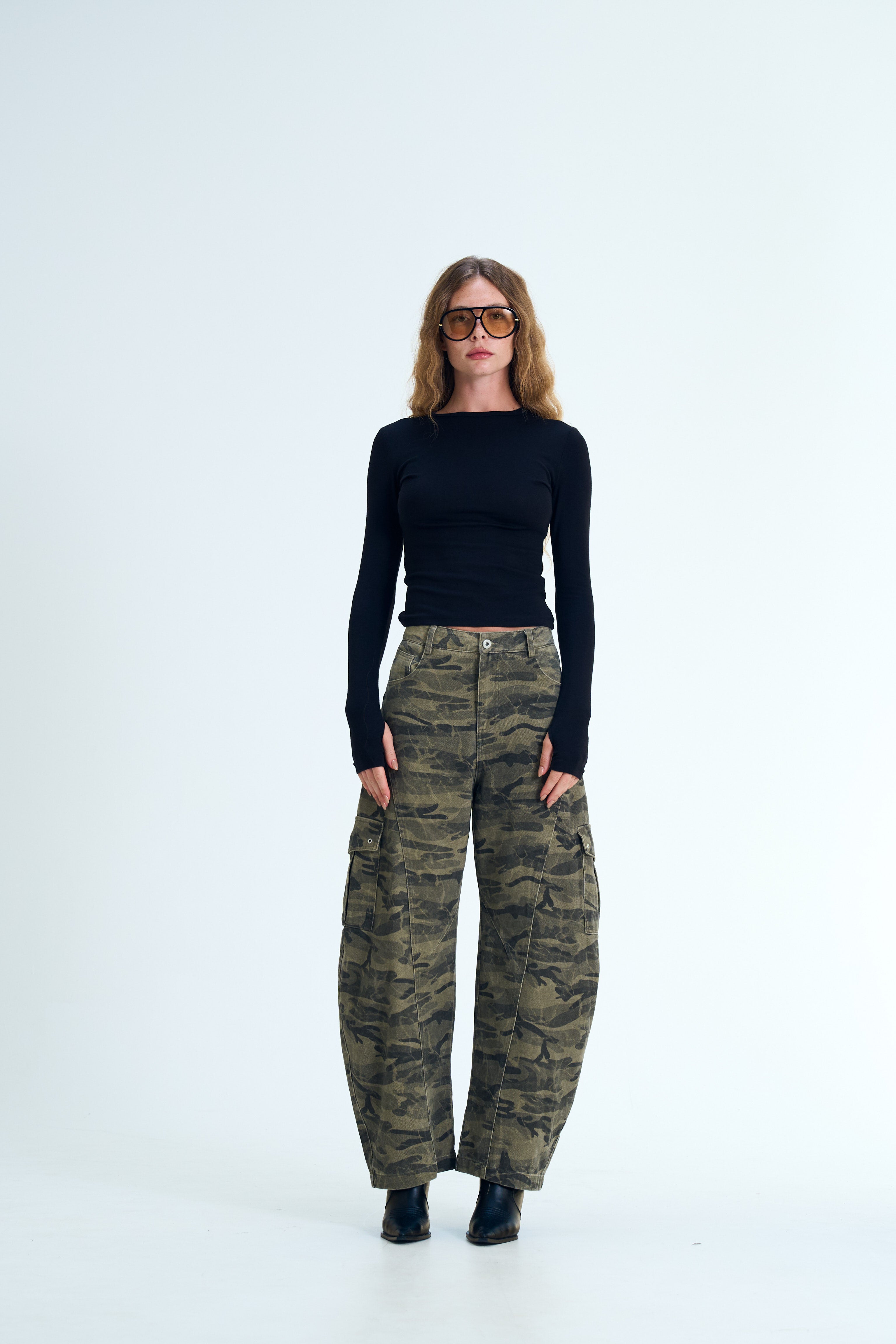 מכנס און ירוק