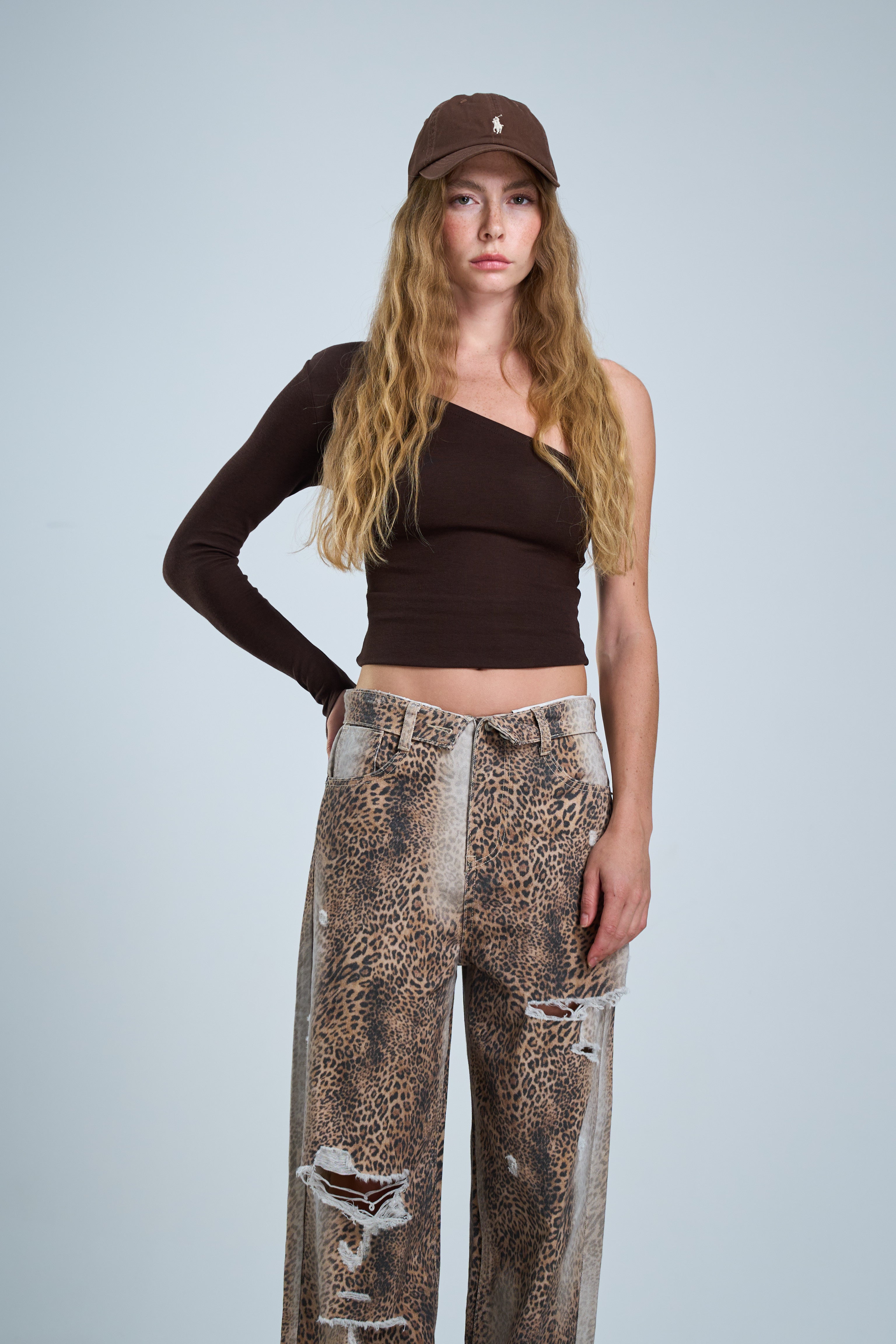 חולצת קלר חום