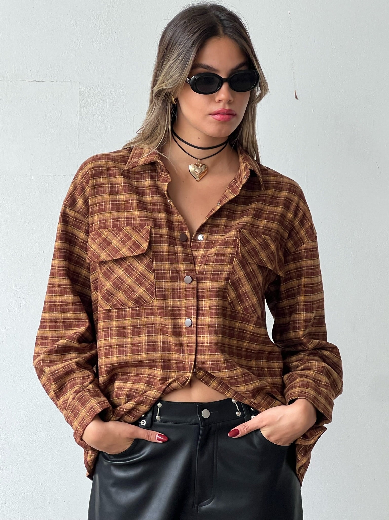 חולצת איזבל חום צהוב