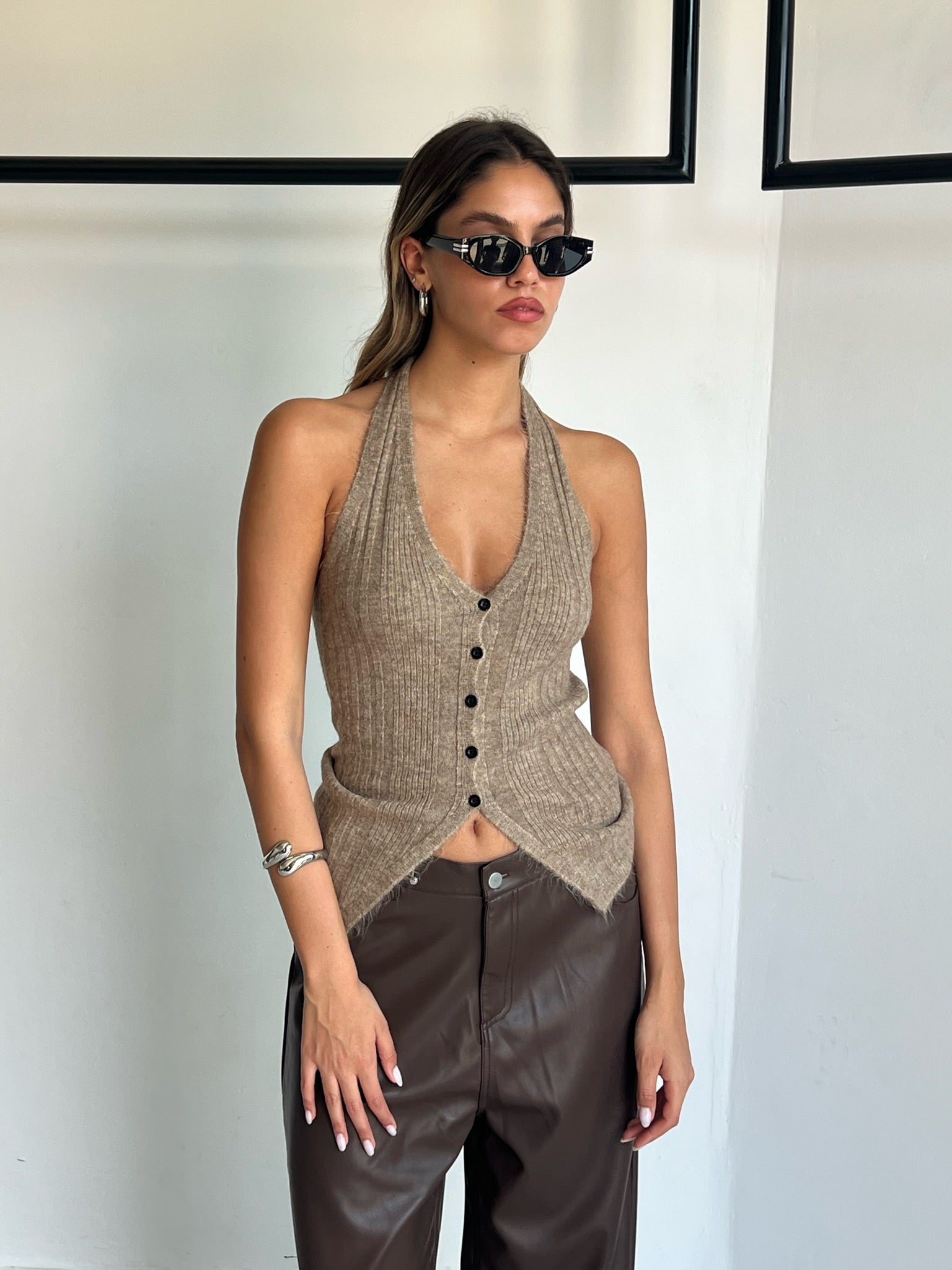 גופיית סריג קולר תאי בג