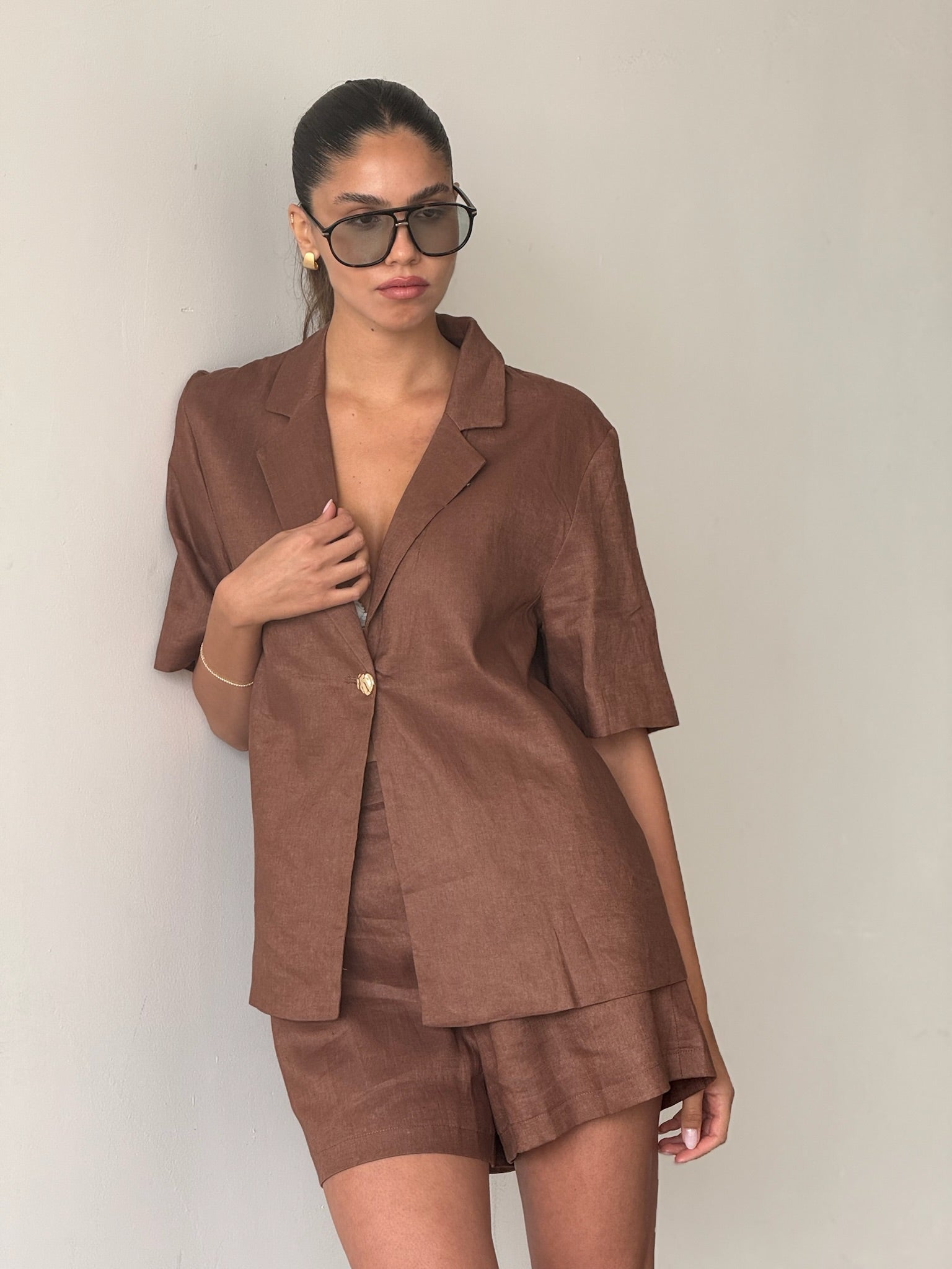 חליפת מור פשתן