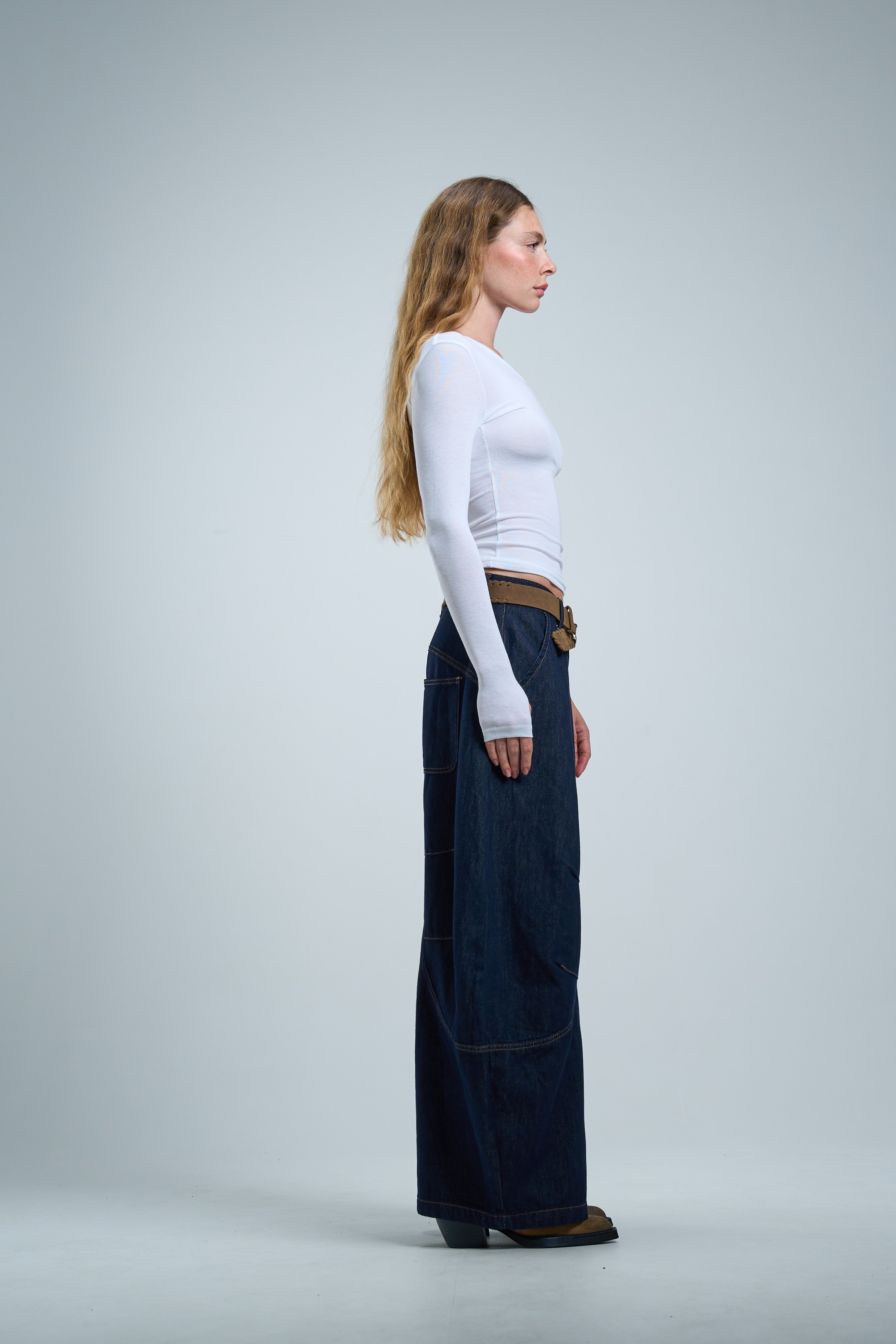 חולצת קלר לבן