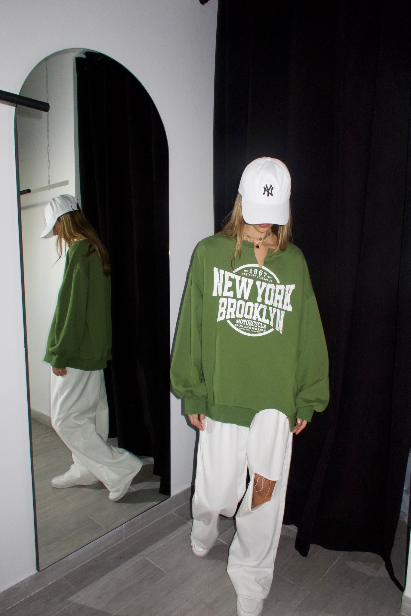 Green reef sweater