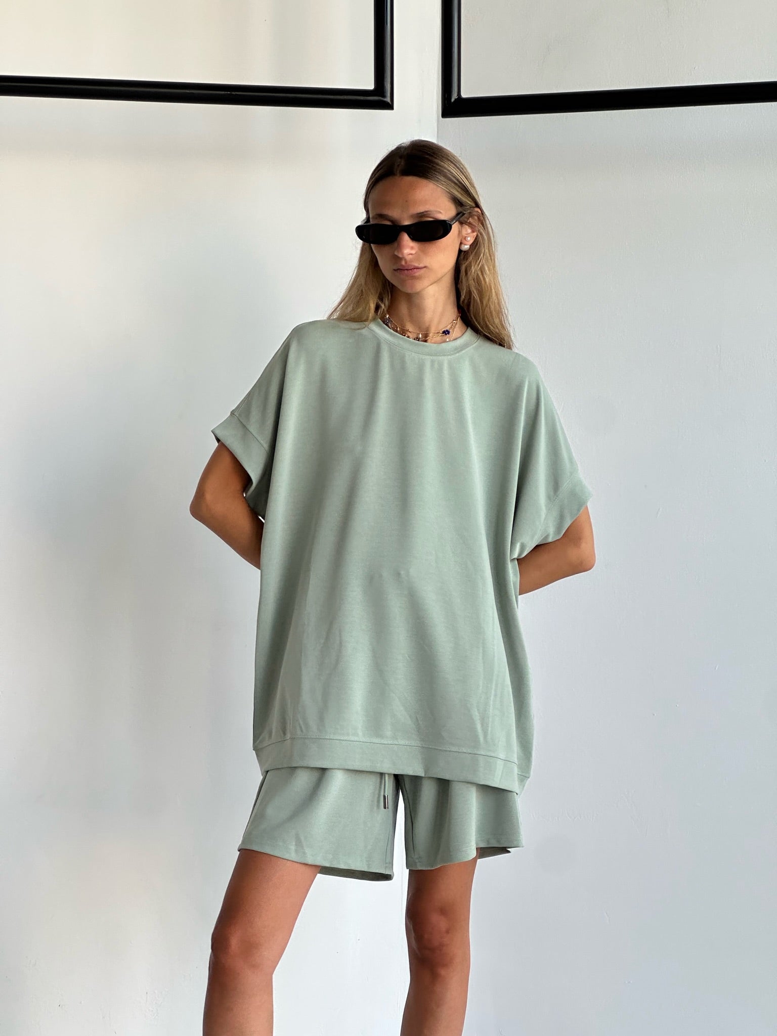 חליפת רונה ירוק