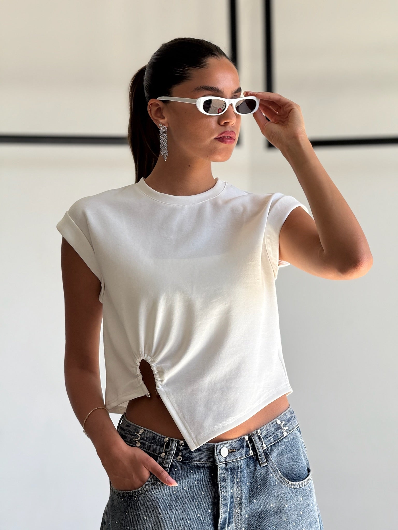 חולצת ראם לבן