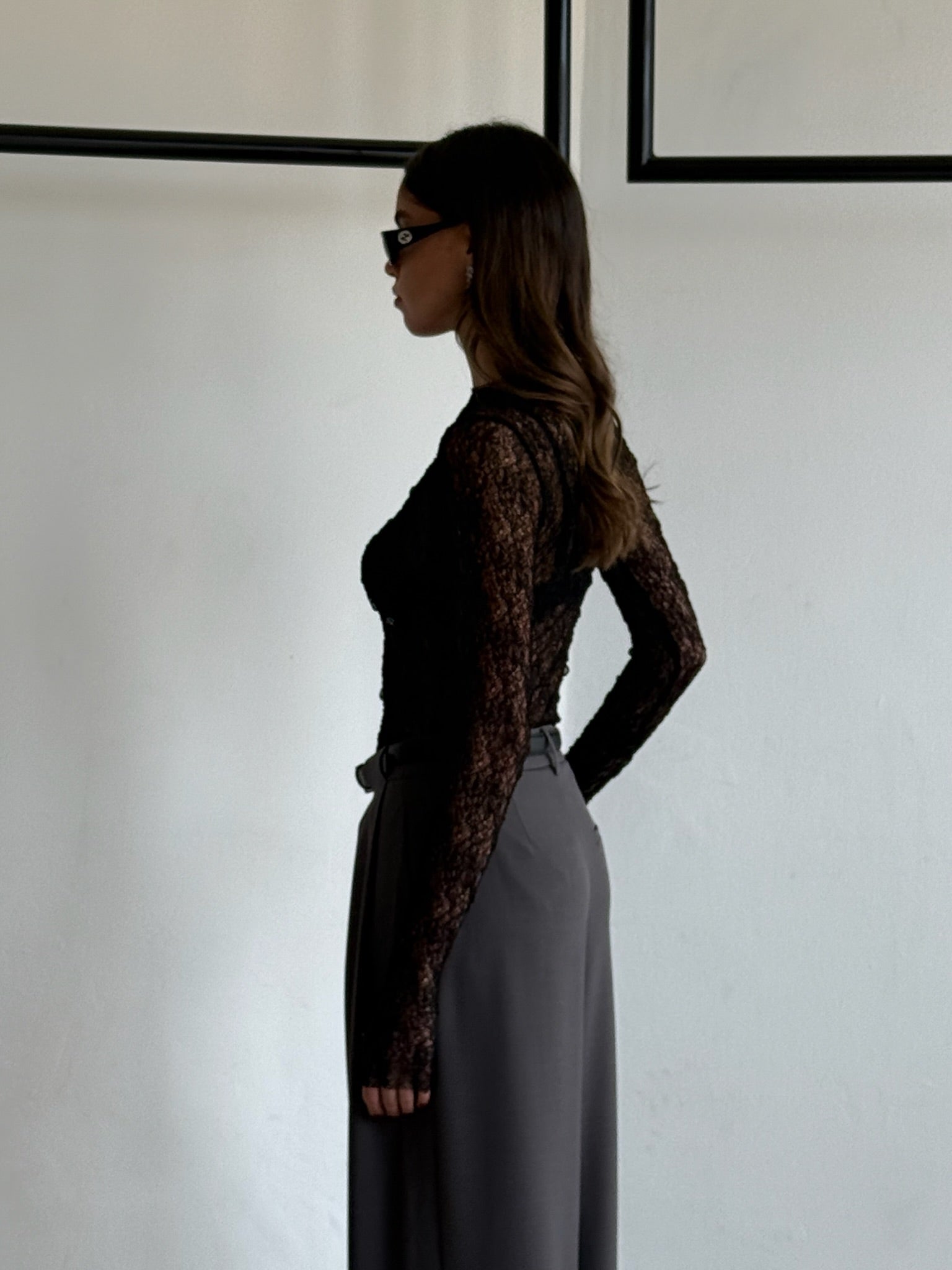 חולצת אליאן תחרה שחור