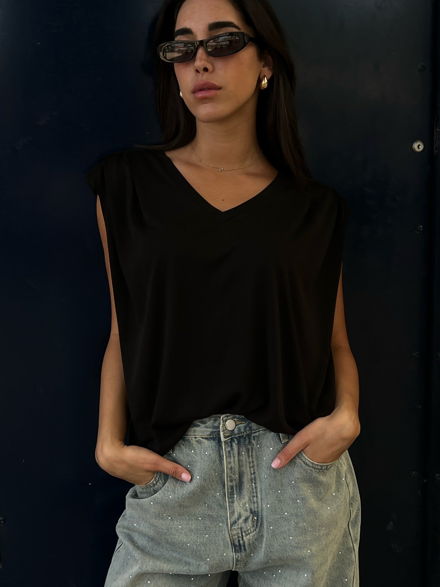 חולצת אביה שחור