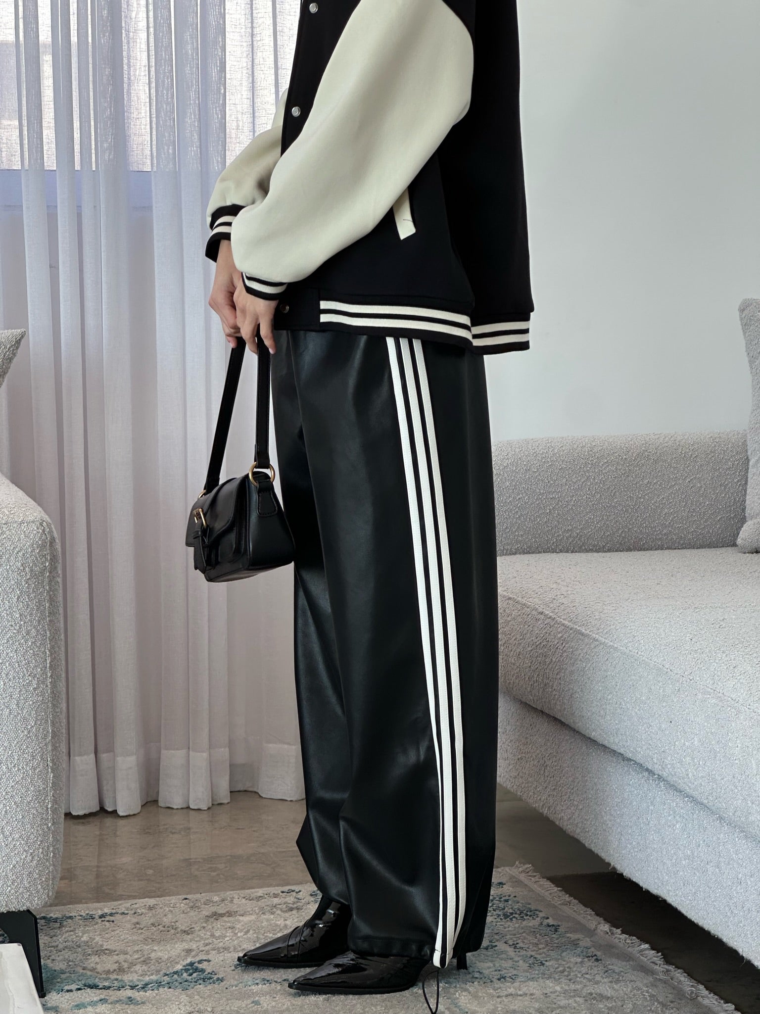 מכנס דמוי עור לורן שחור