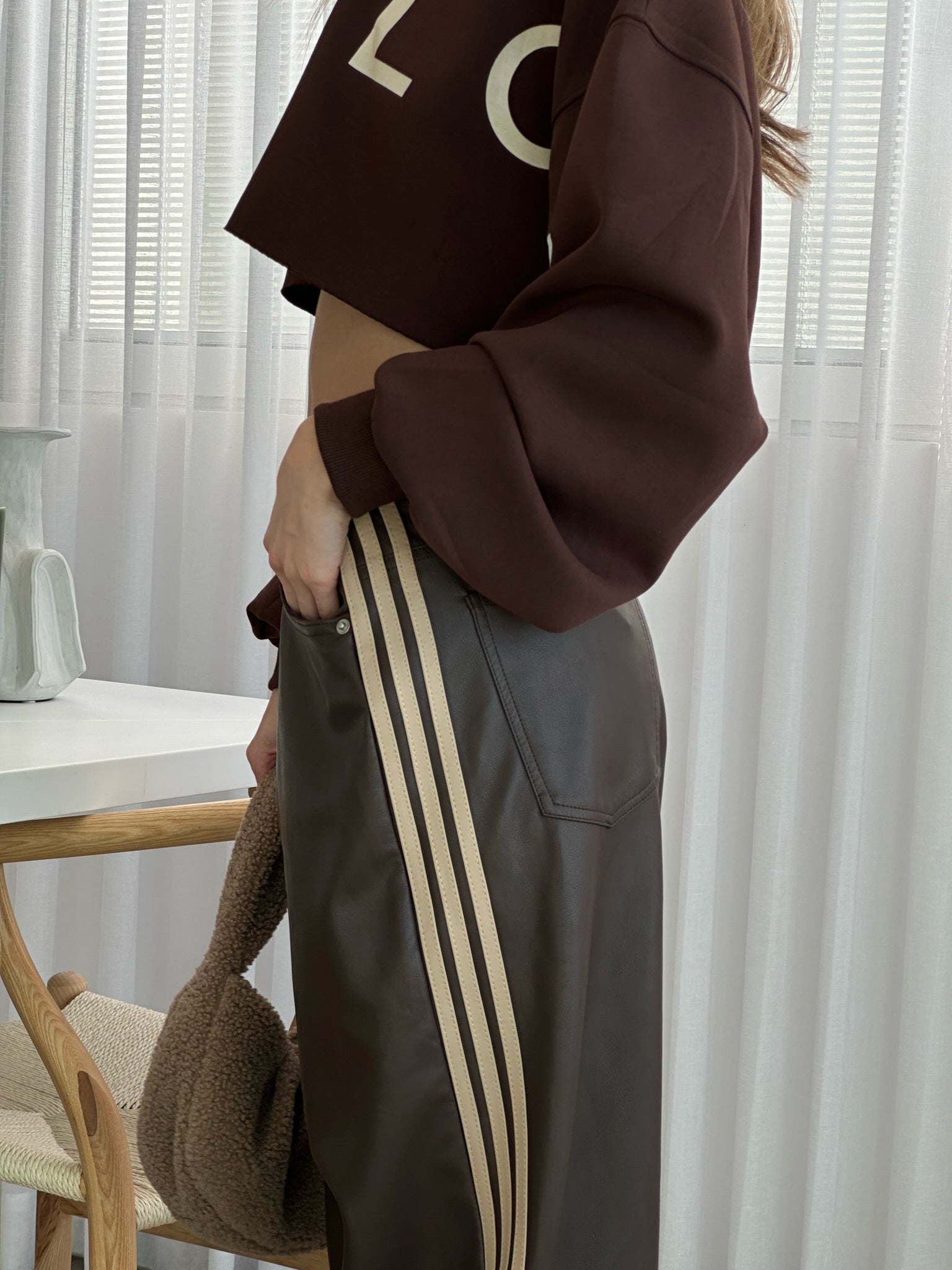 מכנס דמוי עור לורן חום