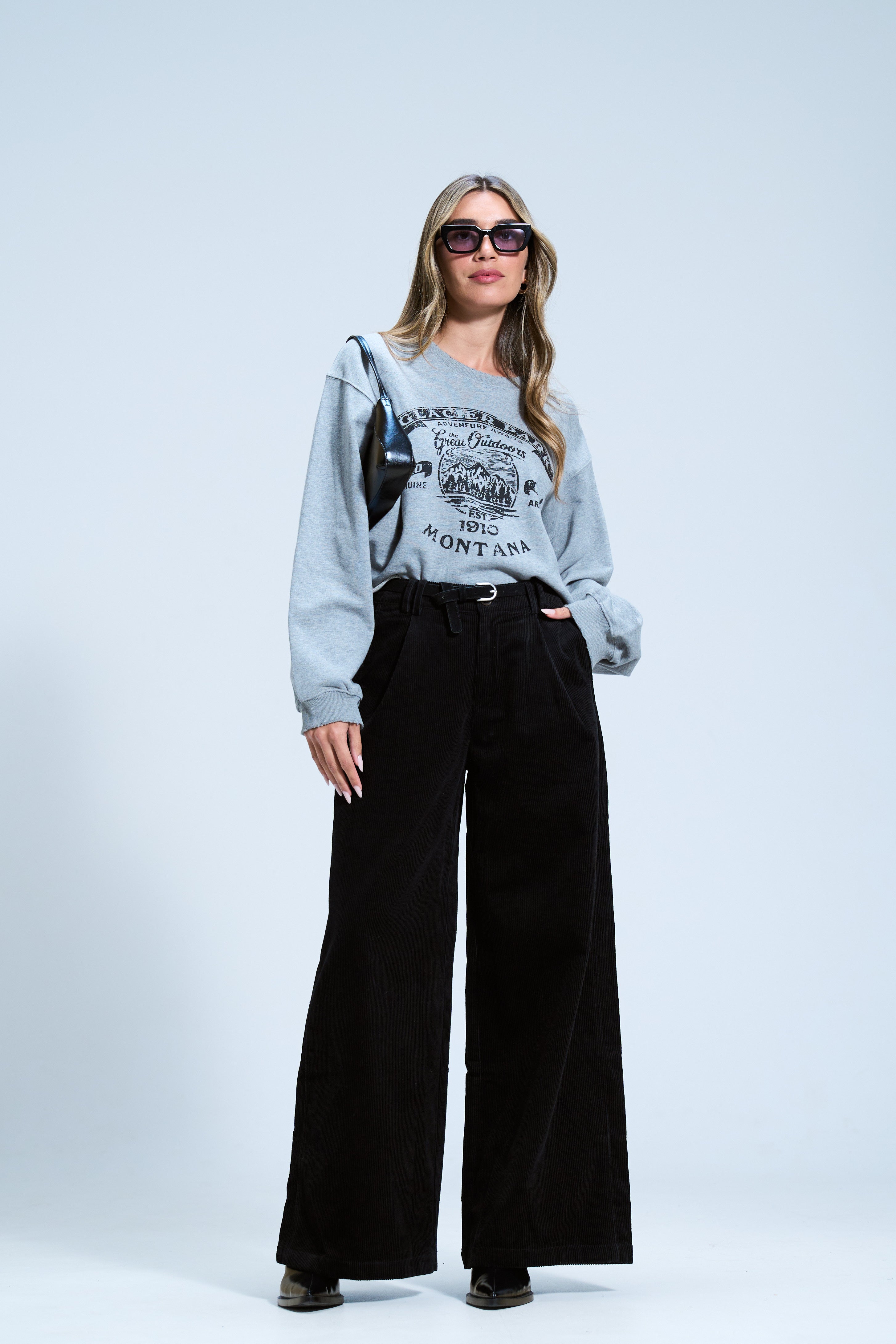 סווצר איידן אפור