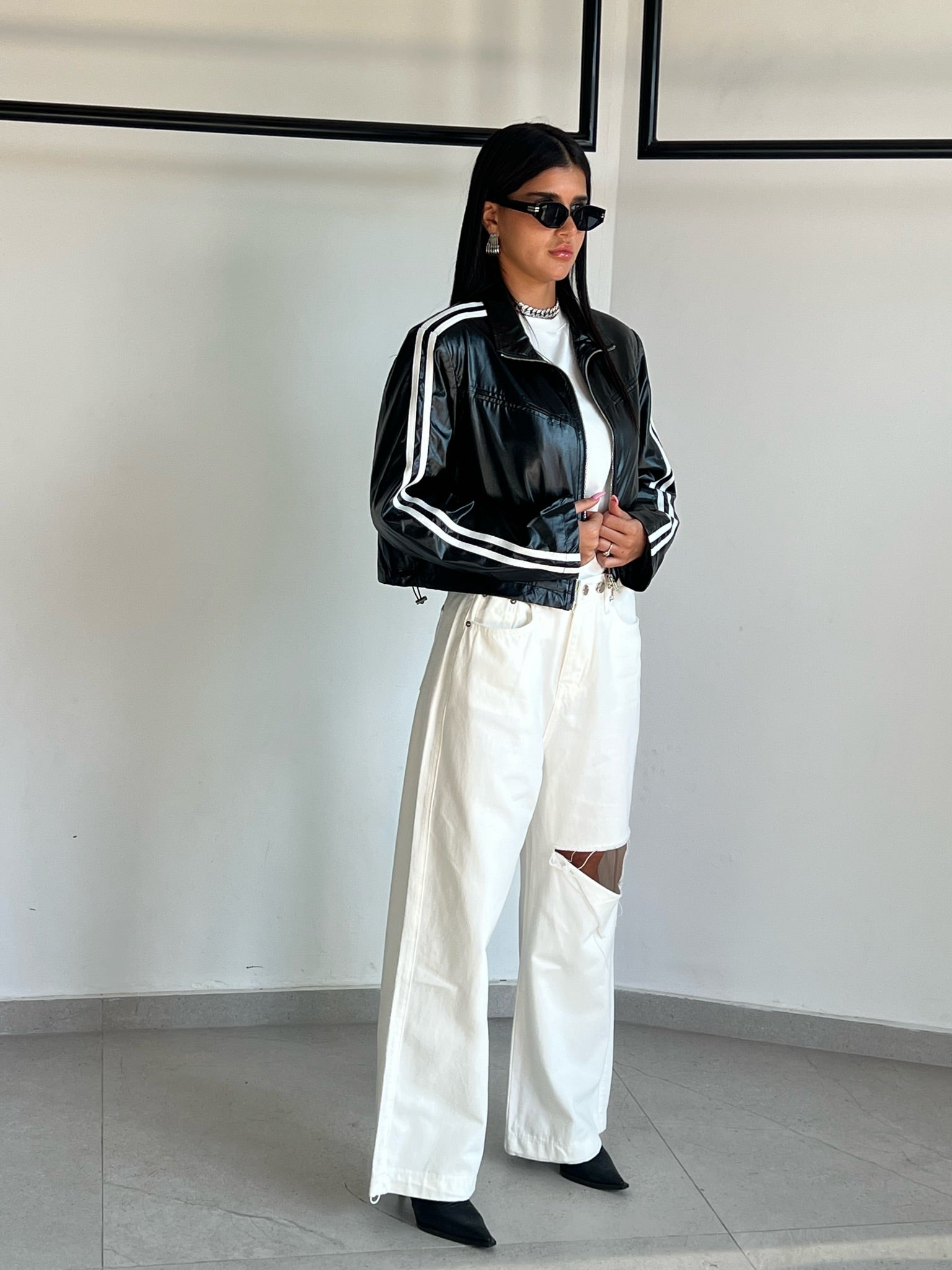 ג׳קט רז דמוי עור שחור