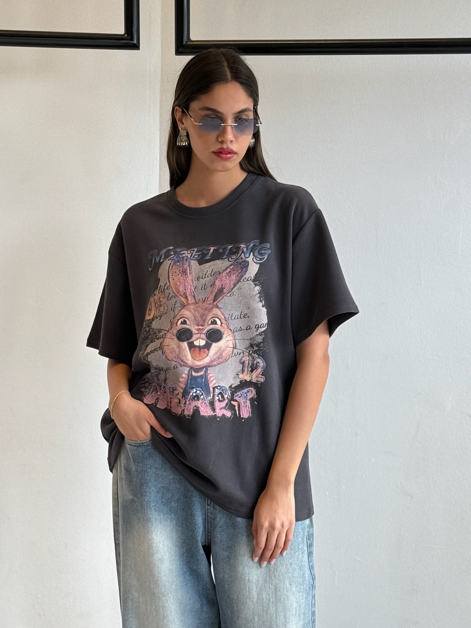 חולצת באני אפור