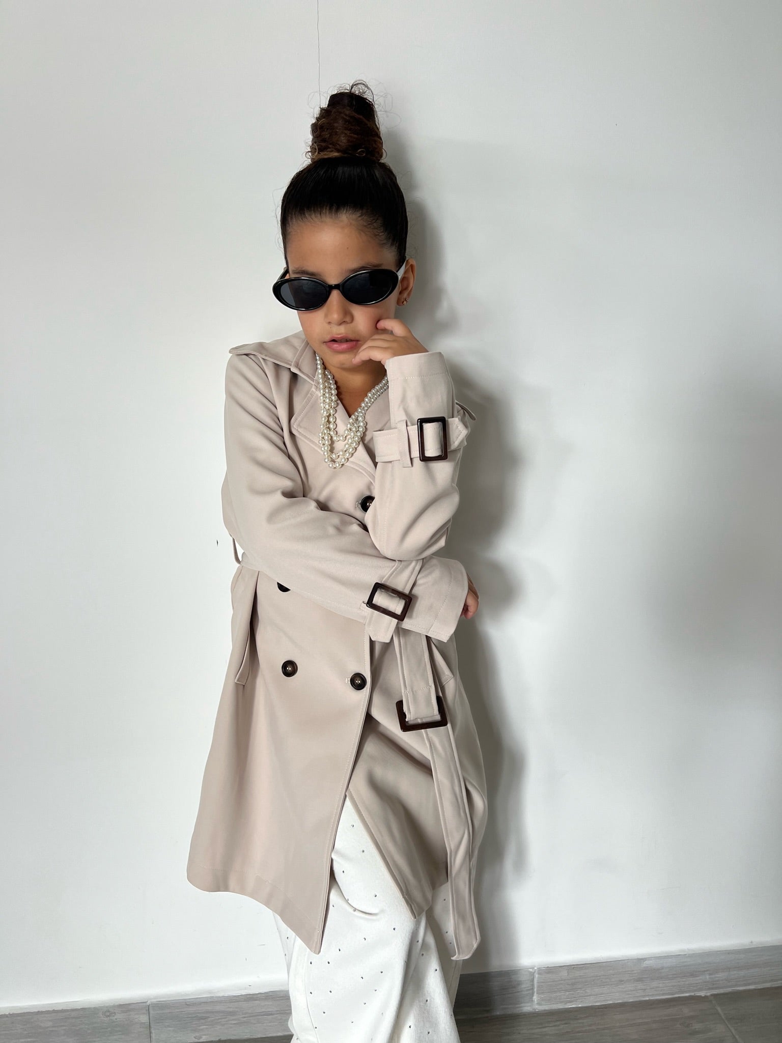 מעיל אלואיז אבן