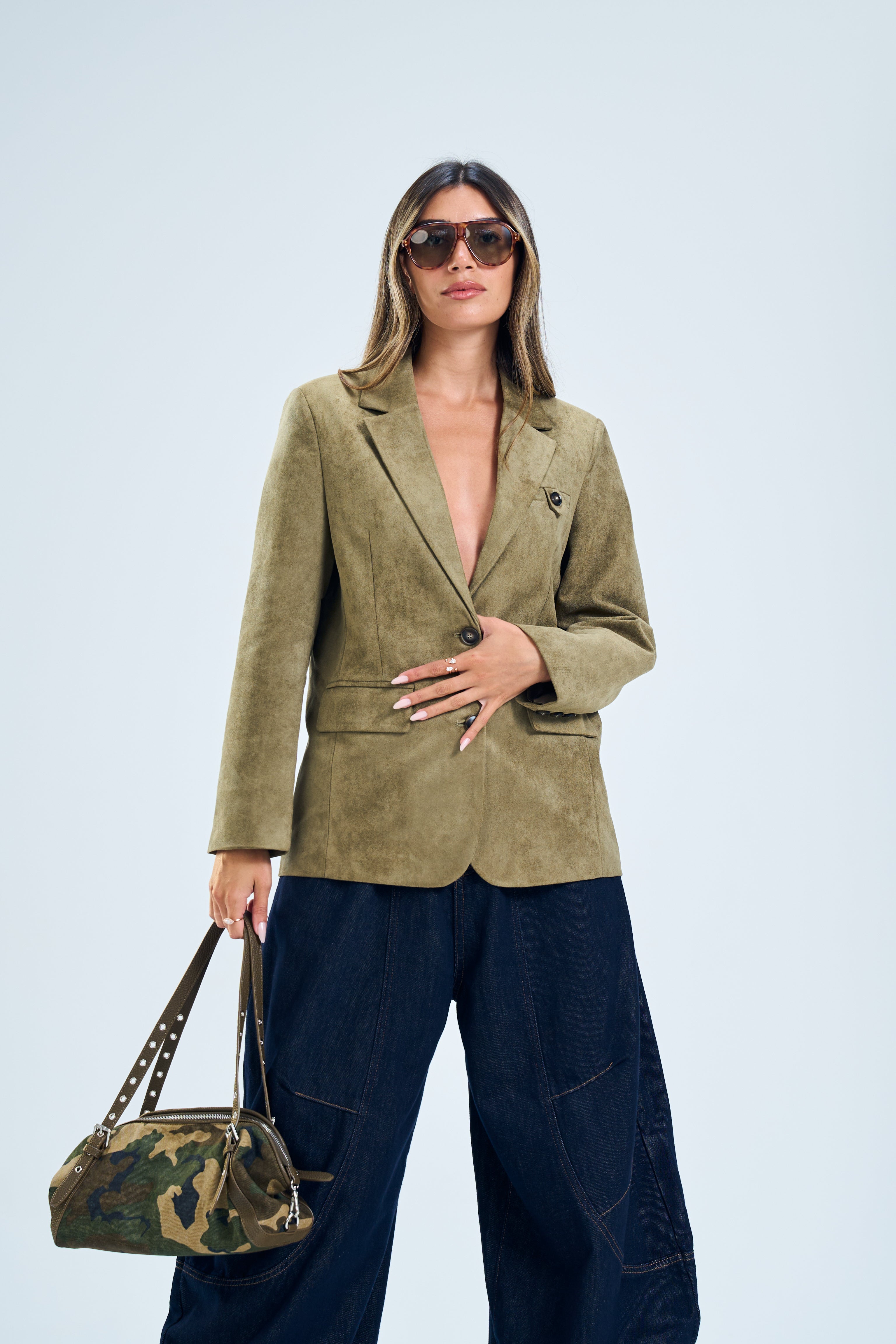 ג׳קט שון זית