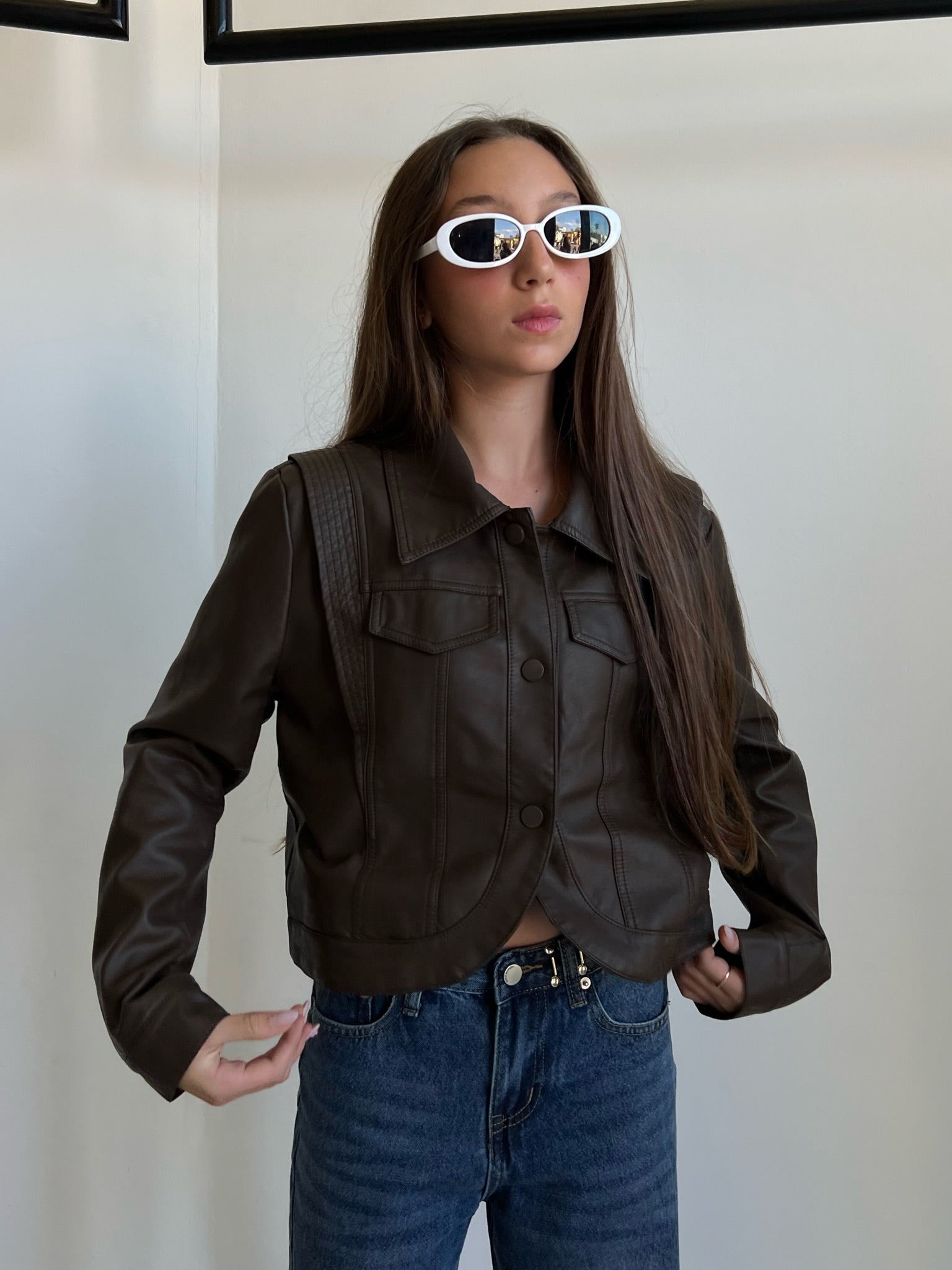 ג׳קט גאיה דמוי עור חום