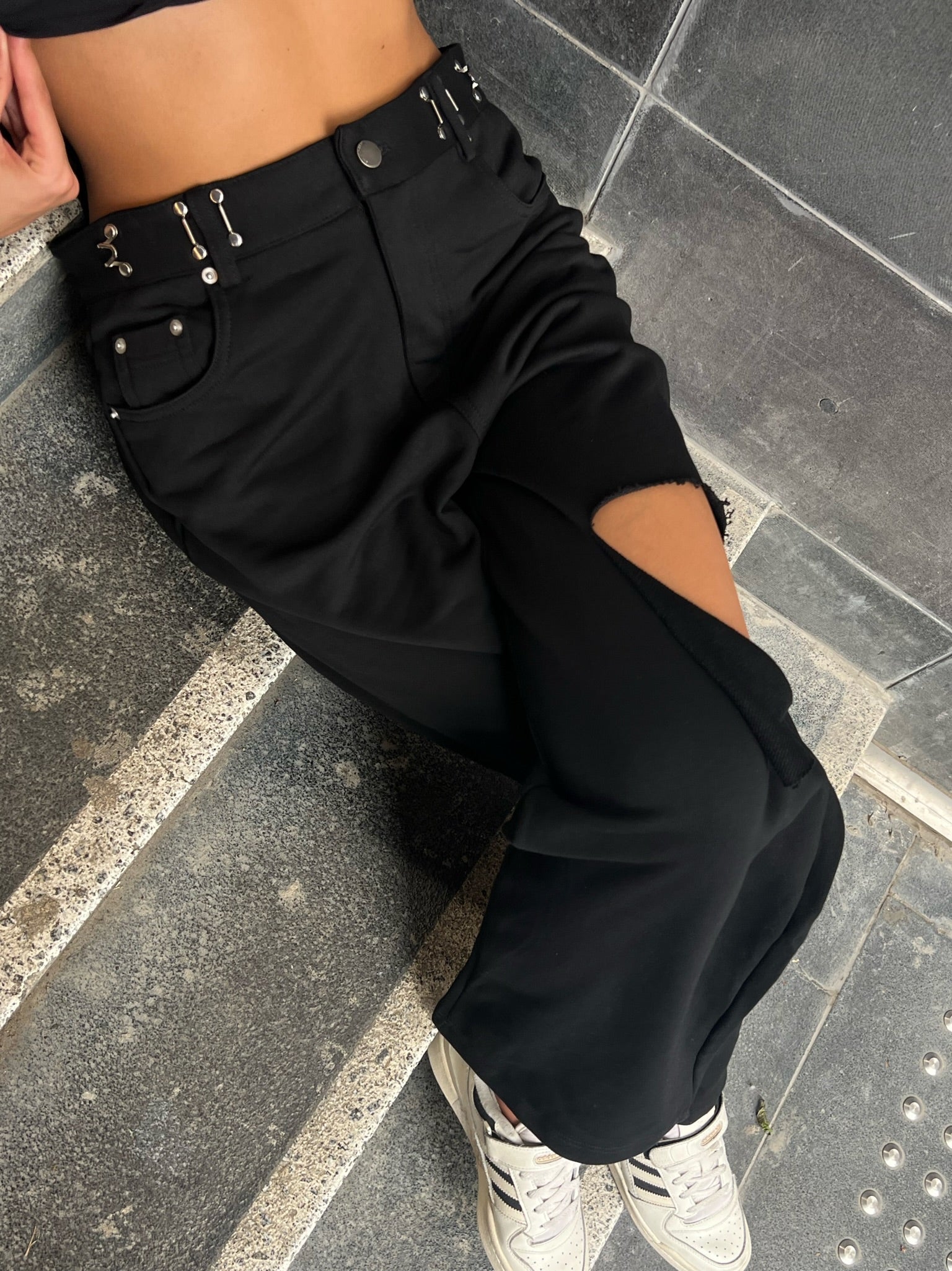 מכנס נאור שחור פרנש טרי