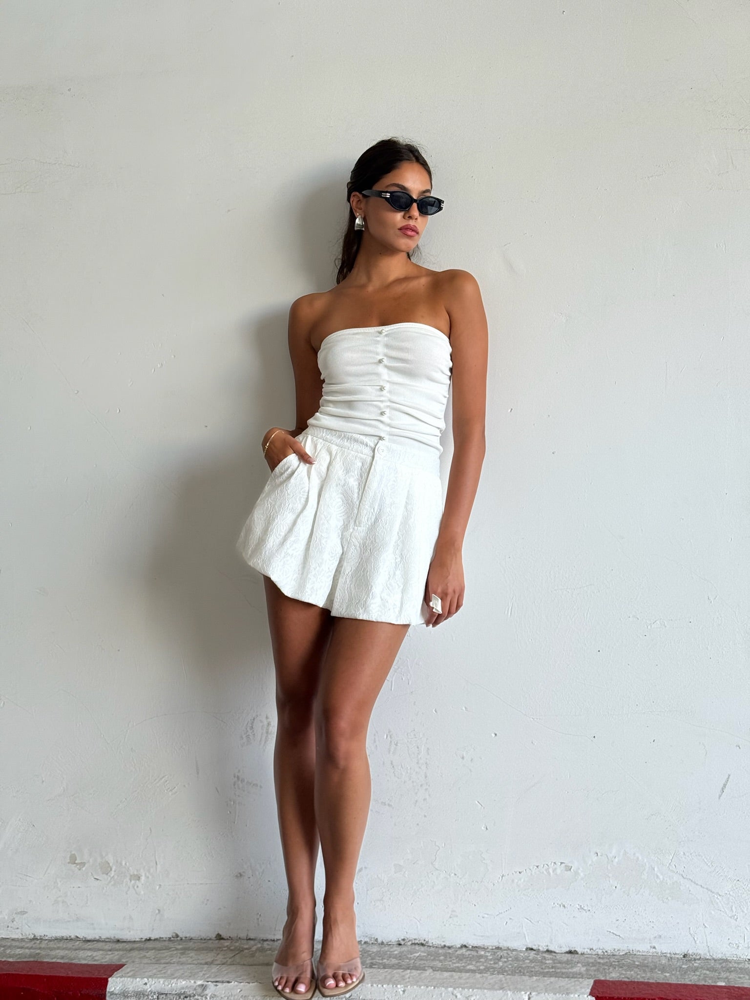 סטרפלס פנינים רוי