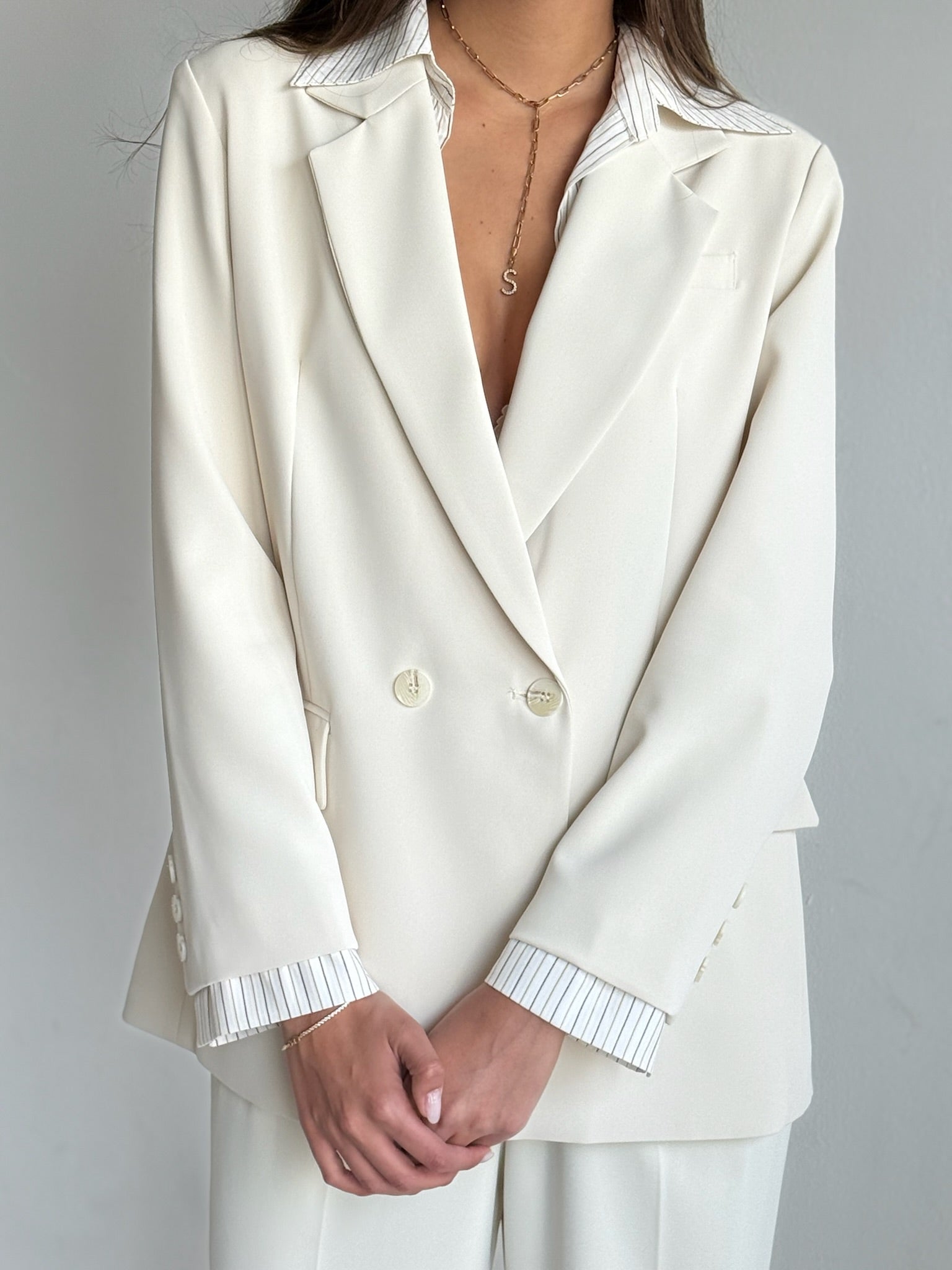 ג׳קט מיכאלה שמנת