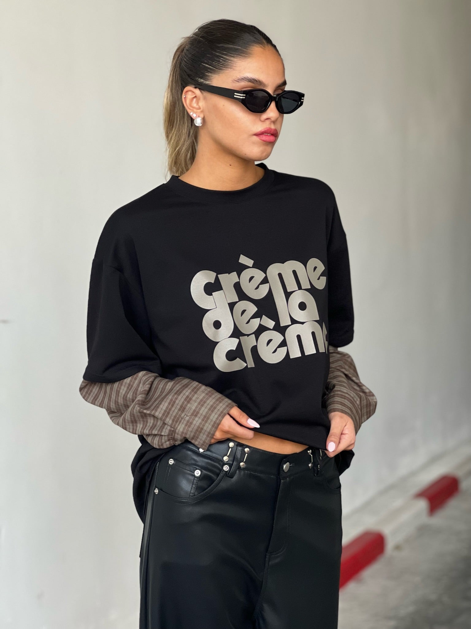 חולצת מיה שחור