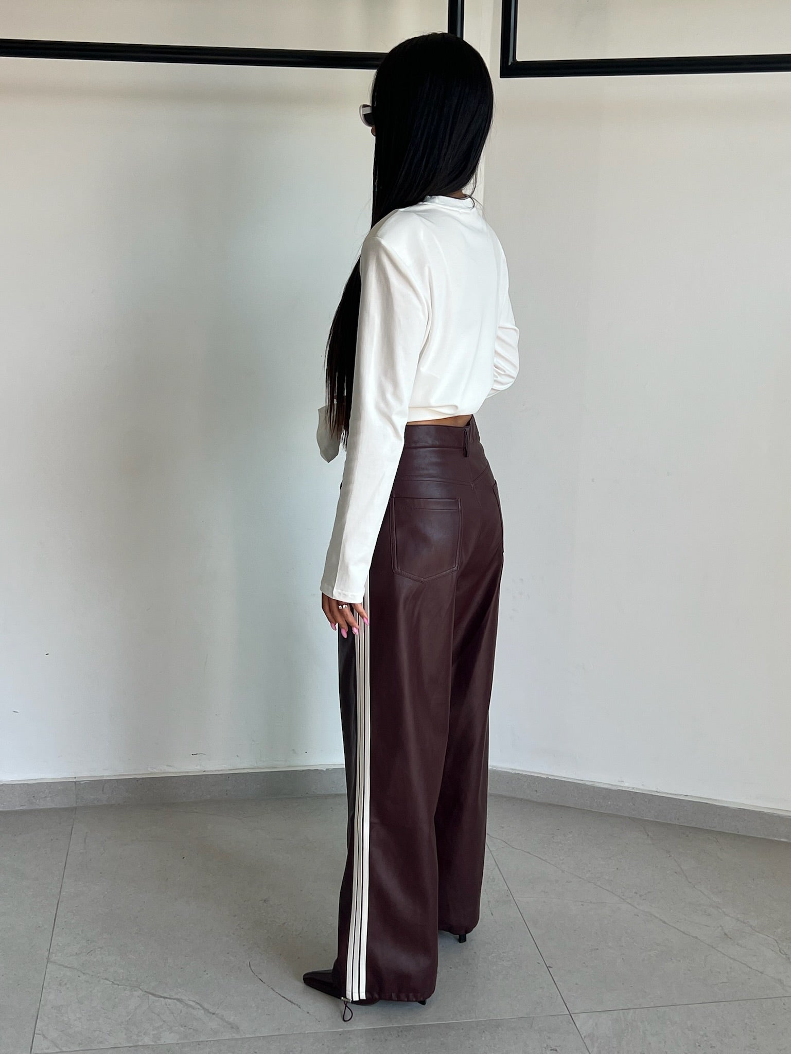 מכנס דמוי עור לורן בורדו