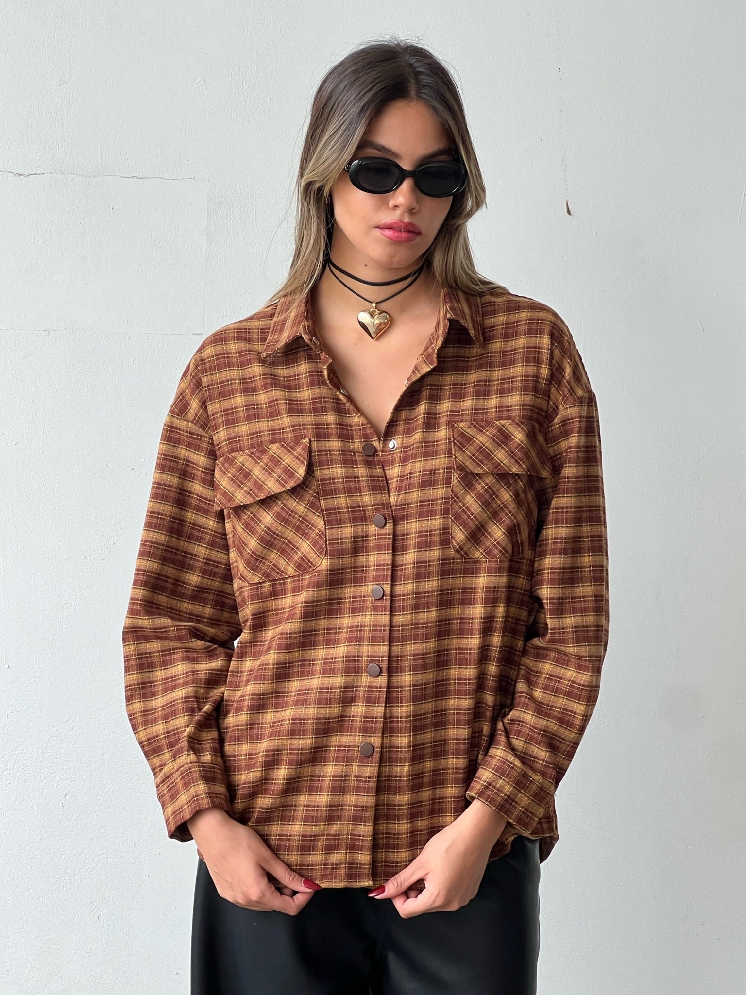 חולצת איזבל חום צהוב