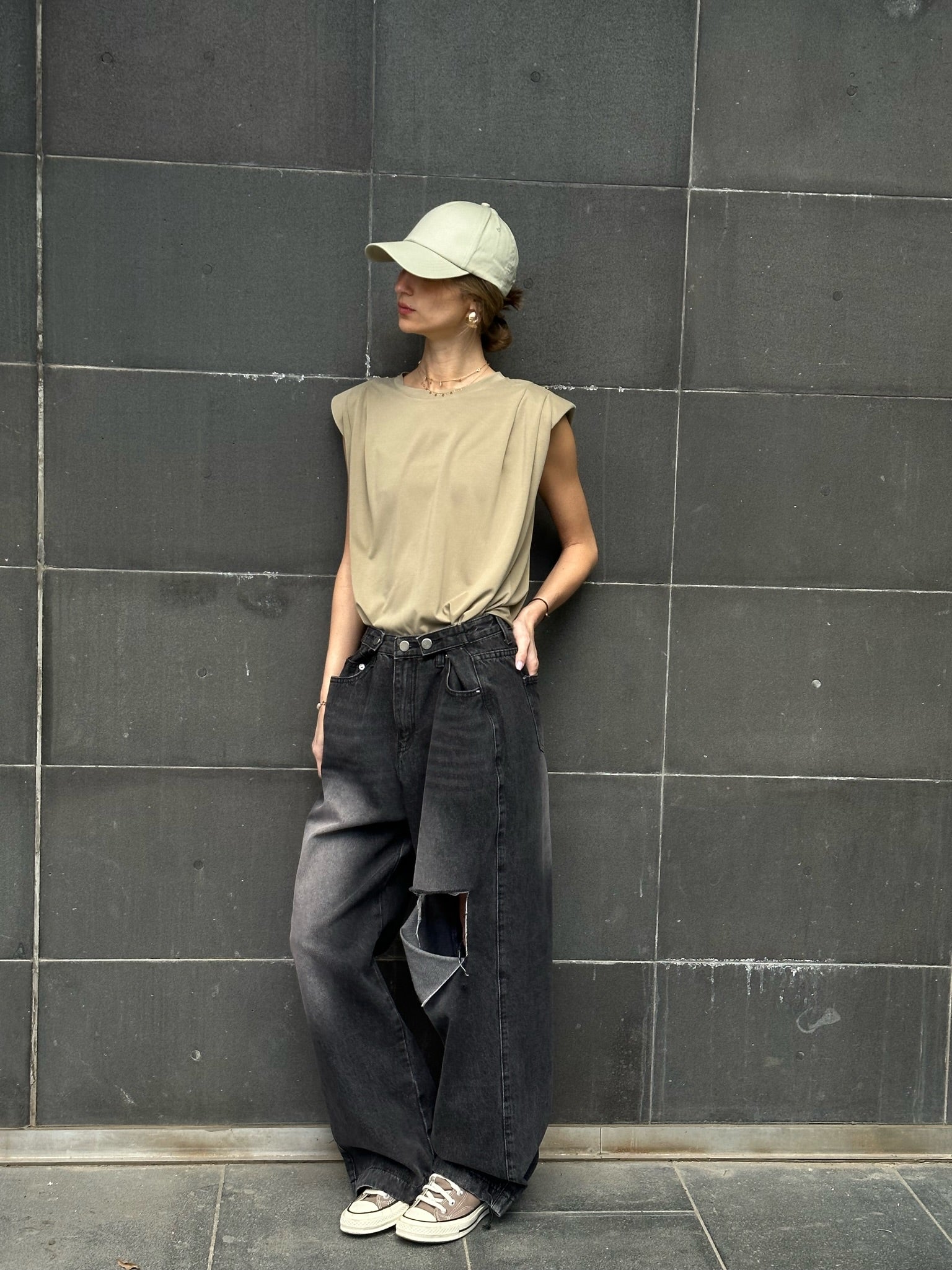 חולצת ניב זית