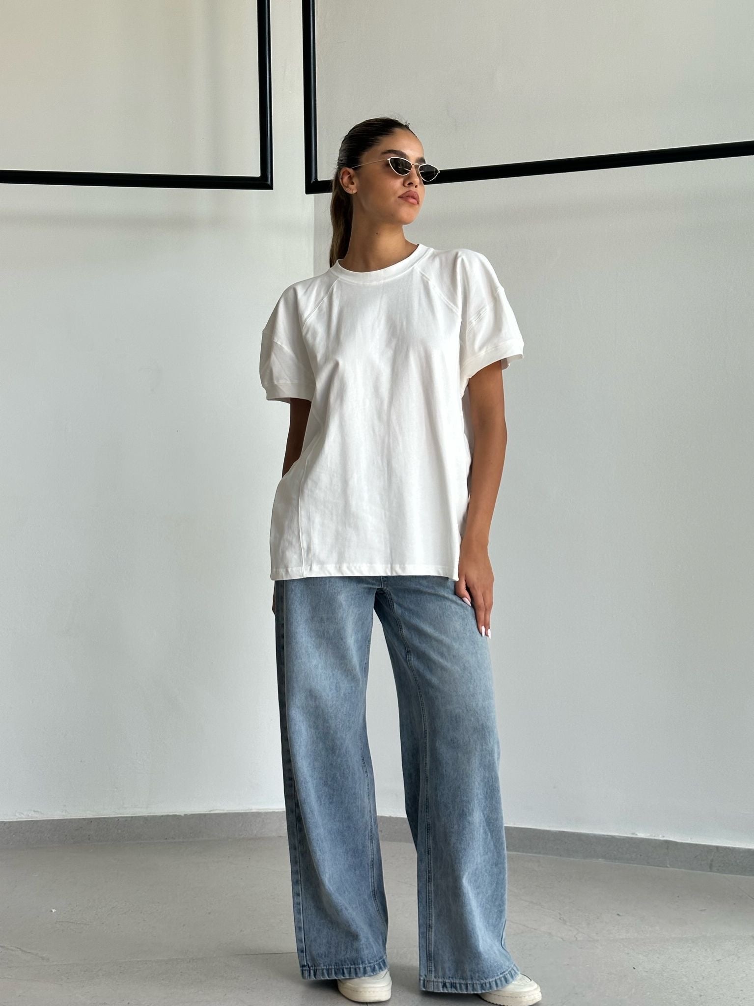 חולצת מורי לבן