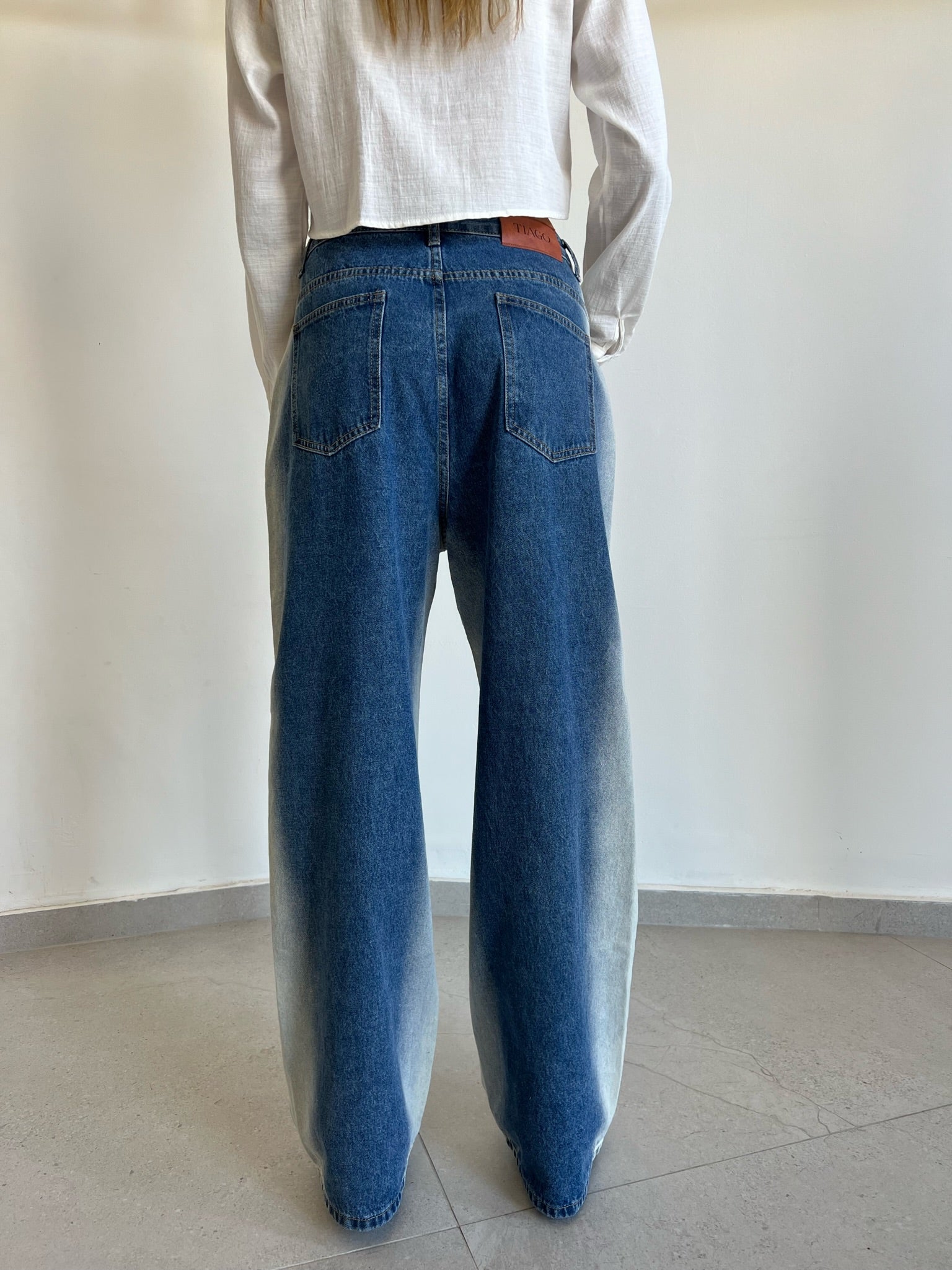 מכנס ג׳ינס מילה