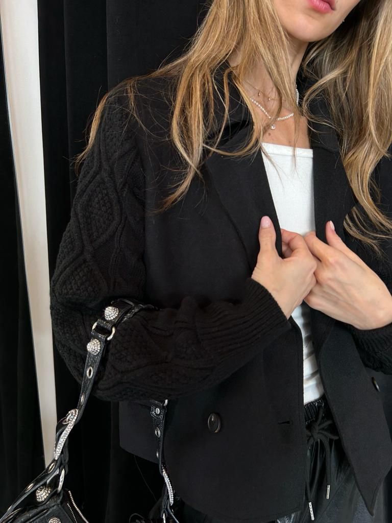 מעיל בר שחור