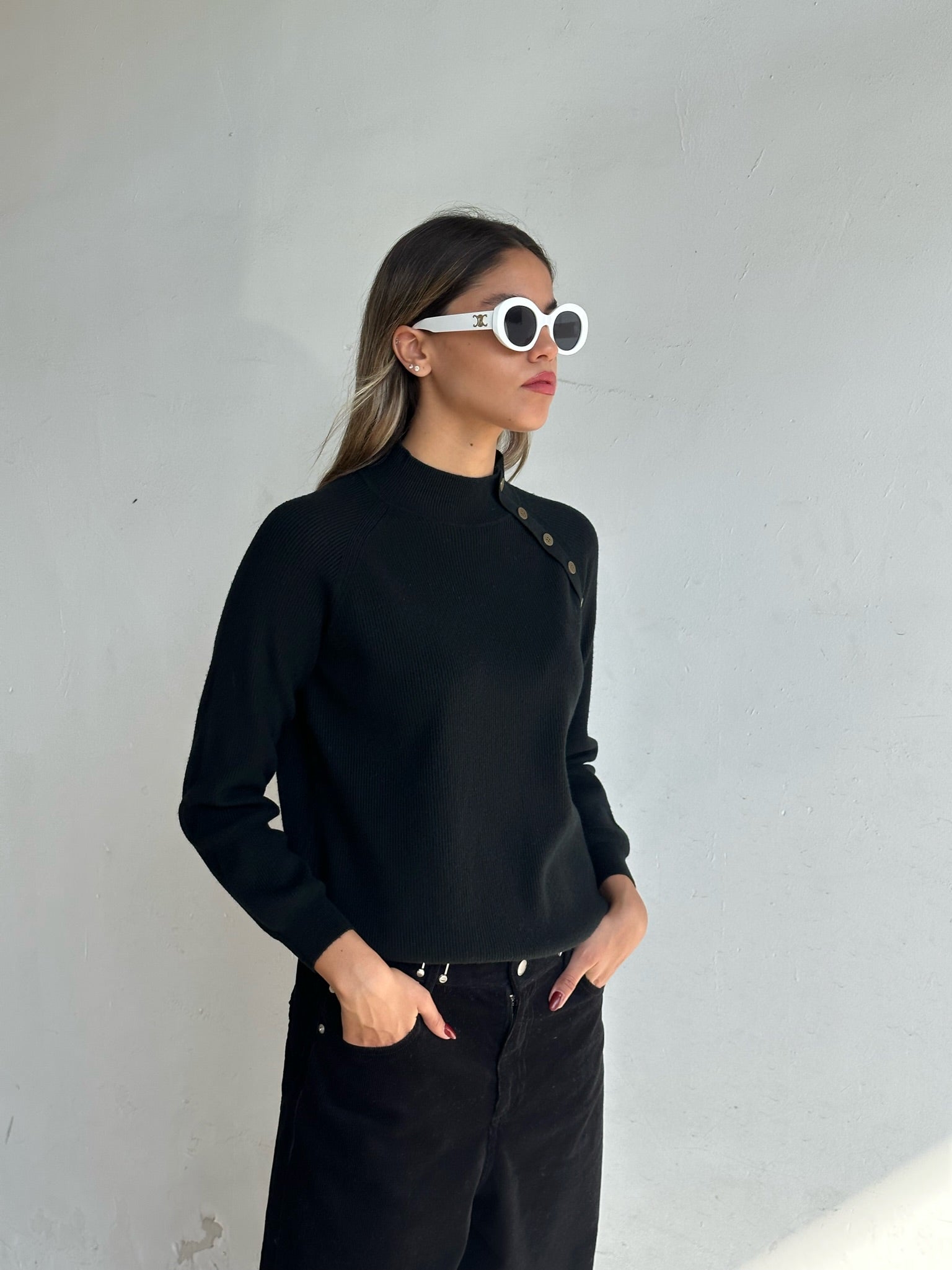 סריג דולב שחור